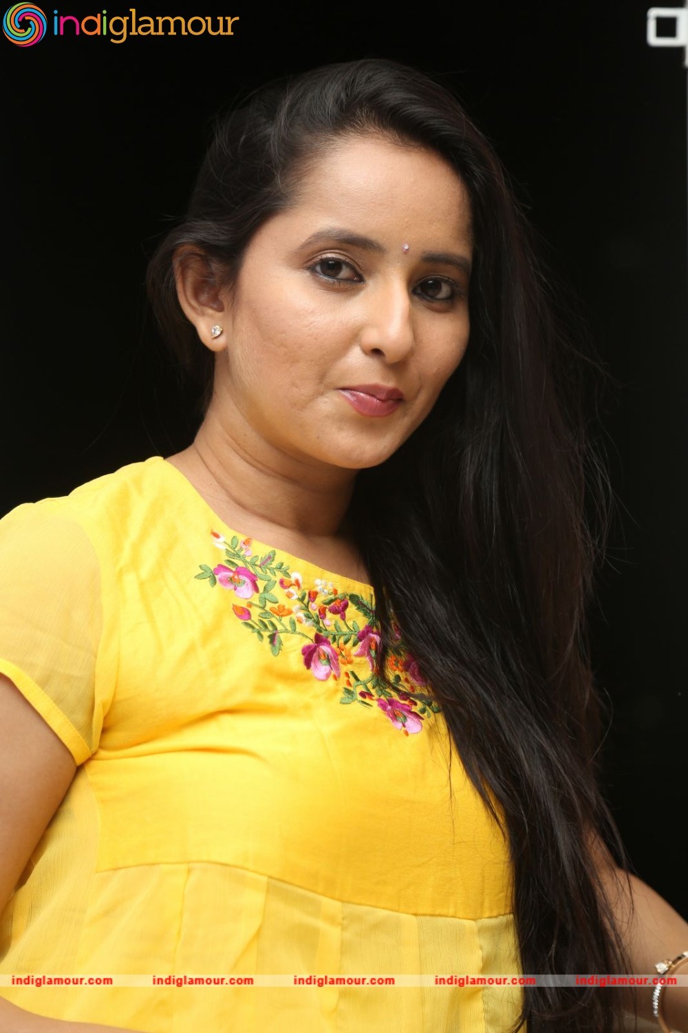 Ishika Singh Actress hd photo