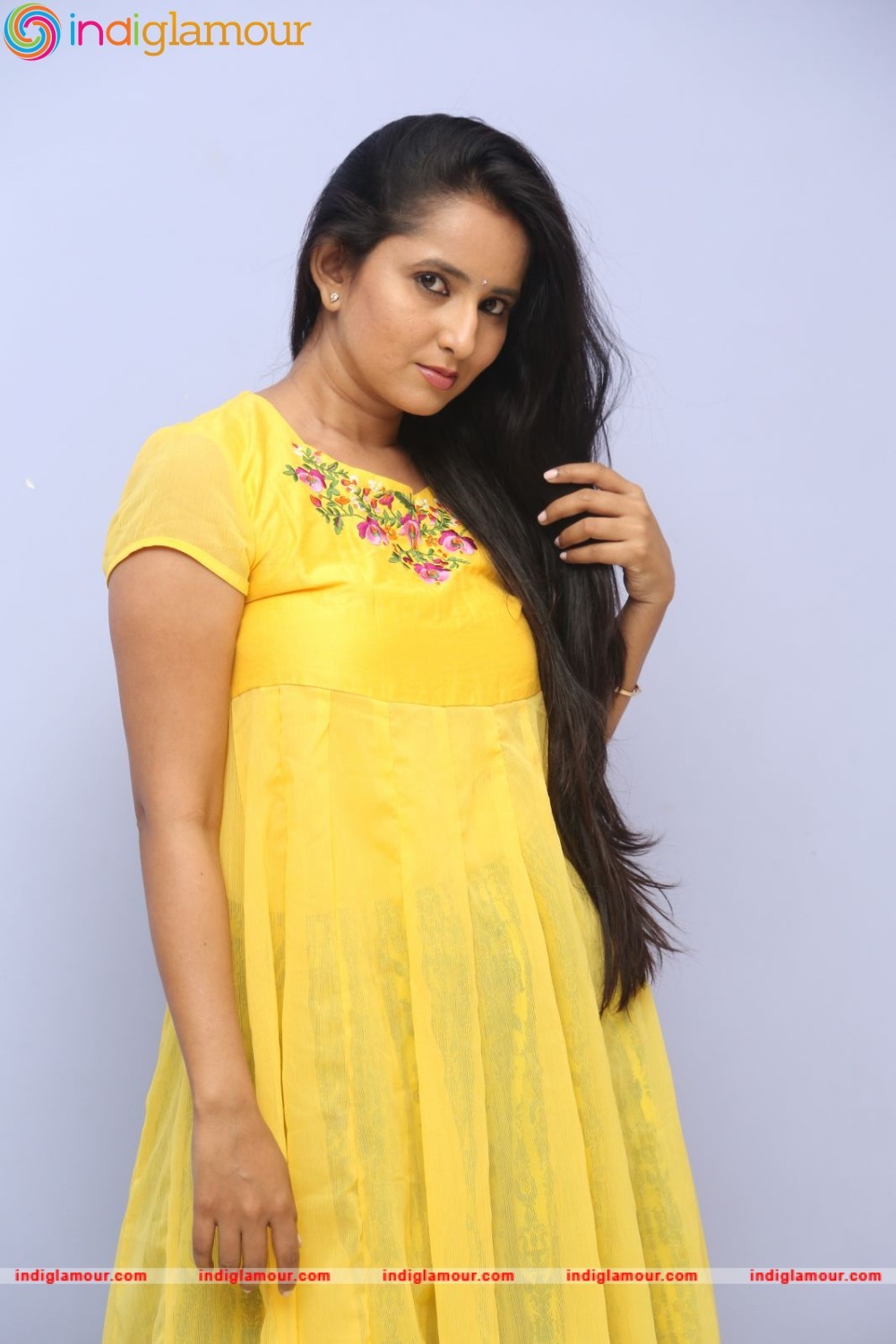 Ishika Singh Actress hd photo