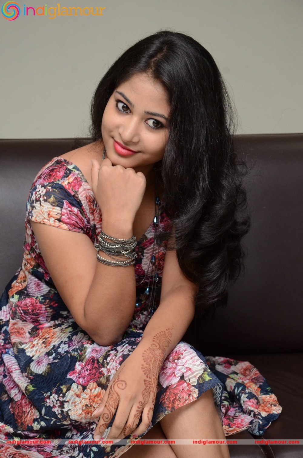 Chinmayi Actress hd photo