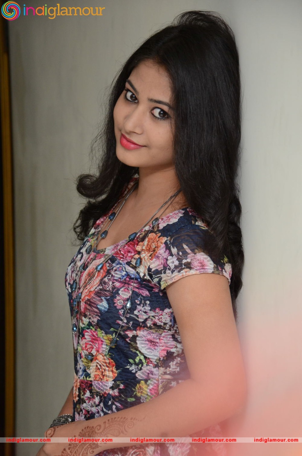 Chinmayi Actress hd photo