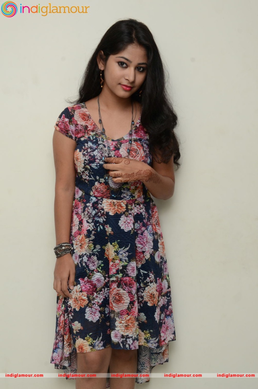 Chinmayi Actress hd photo