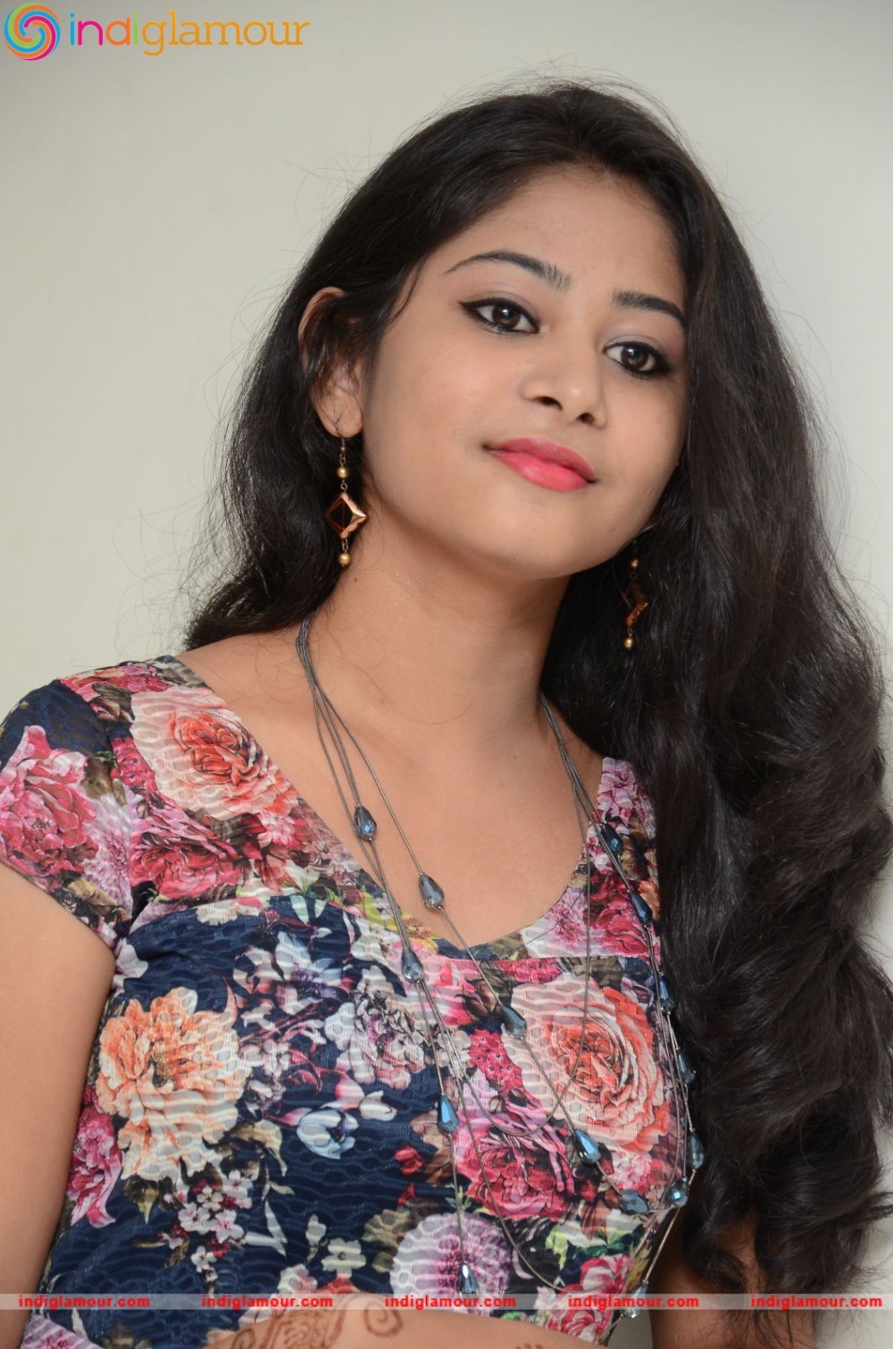 Chinmayi Actress hd photo