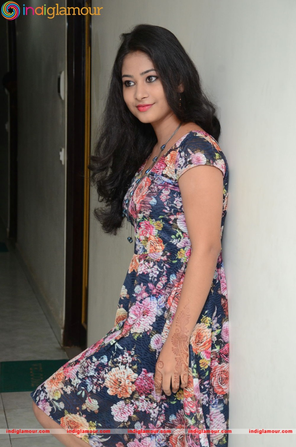 Chinmayi Actress hd photo