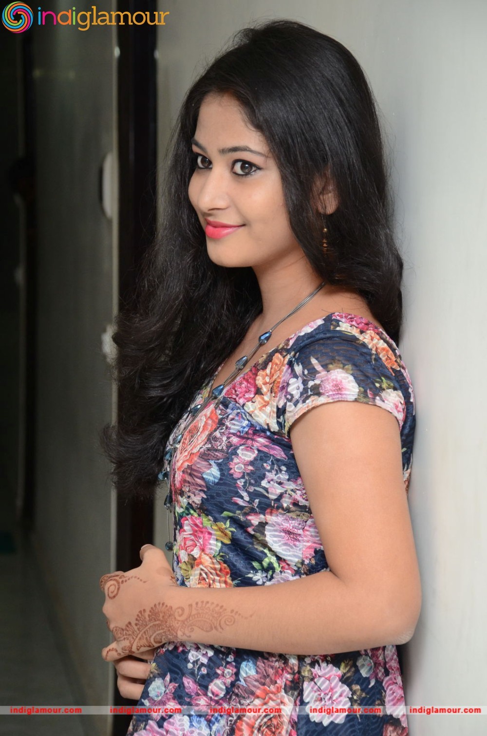 Chinmayi Actress hd photo