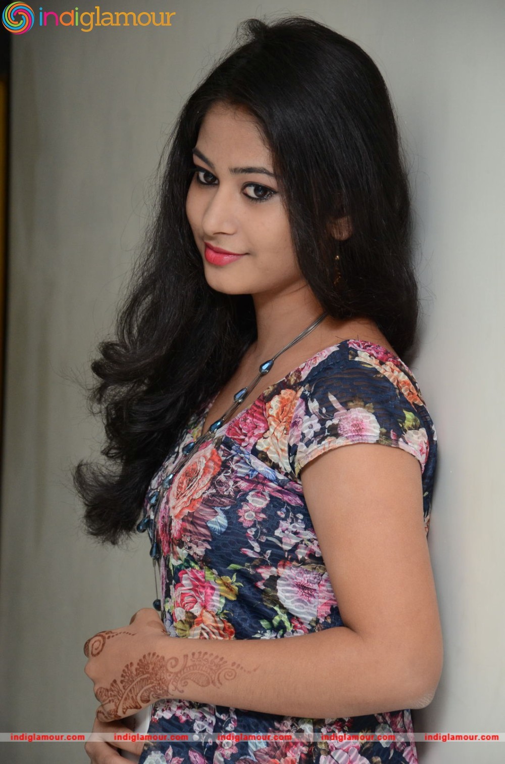 Chinmayi Actress hd photo
