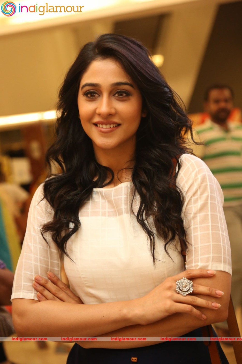 Regina Cassandra Actress hd photo