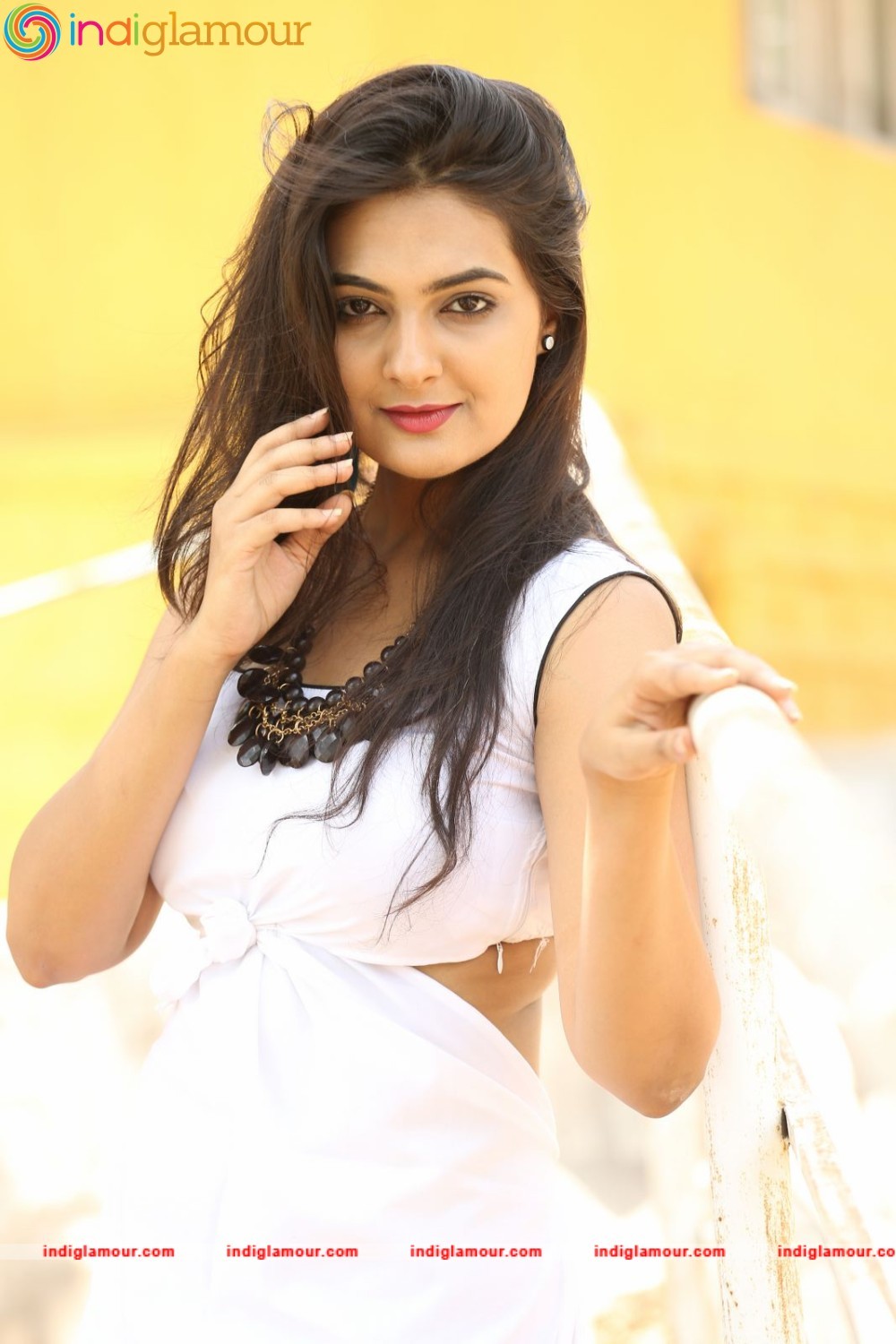 Neha Deshpande Actress hd photo