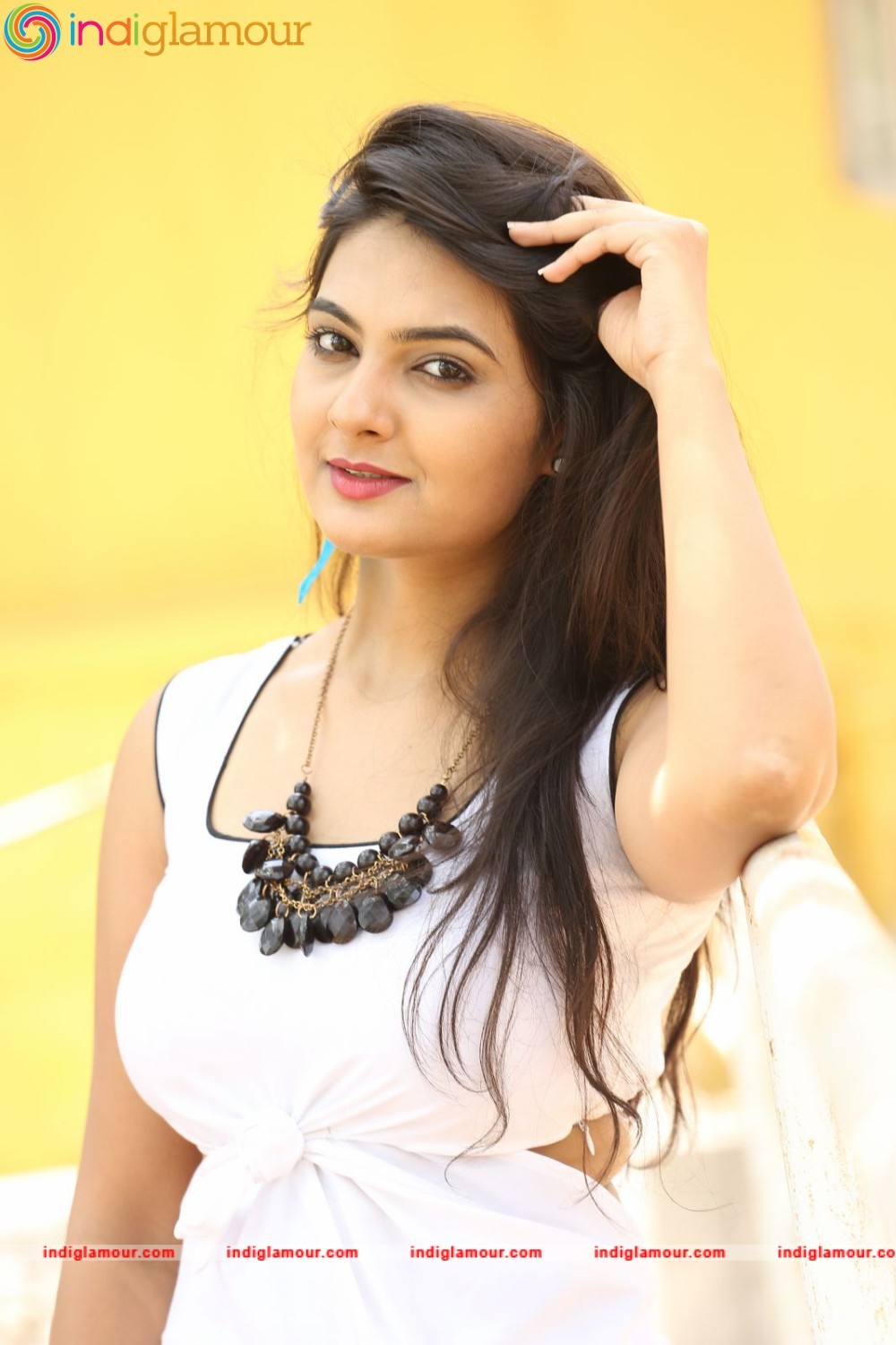 Neha Deshpande Actress hd photo