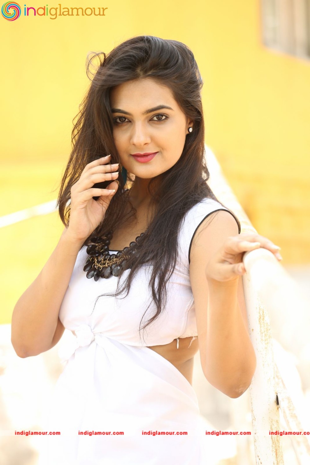 Neha Deshpande Actress hd photo