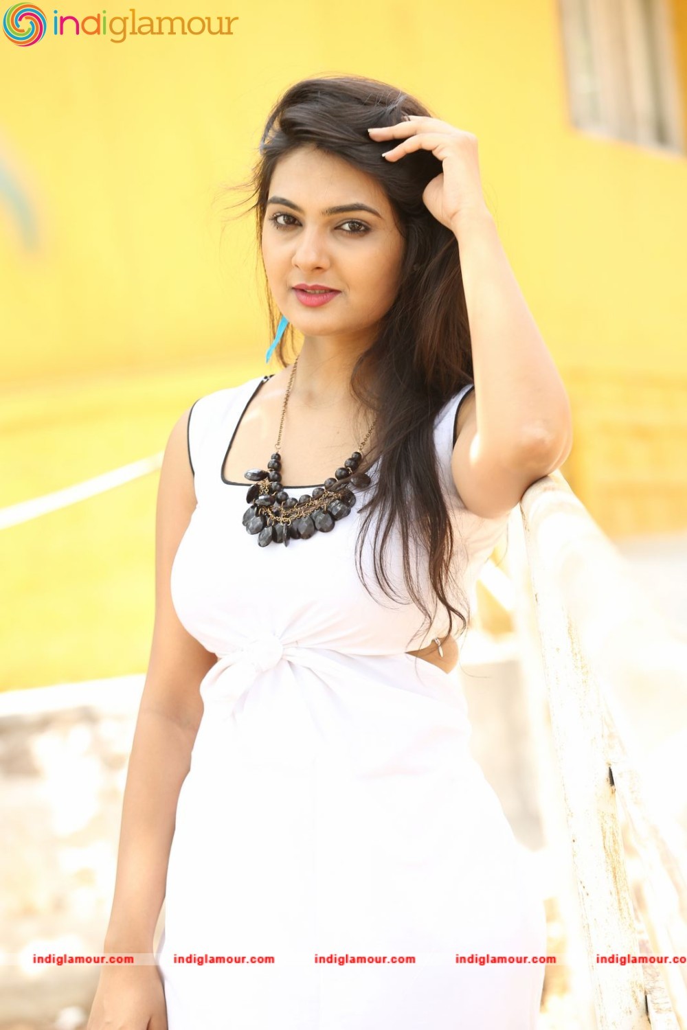Neha Deshpande Actress hd photo