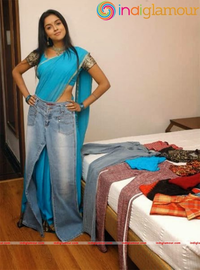 Asin Actress hd photo