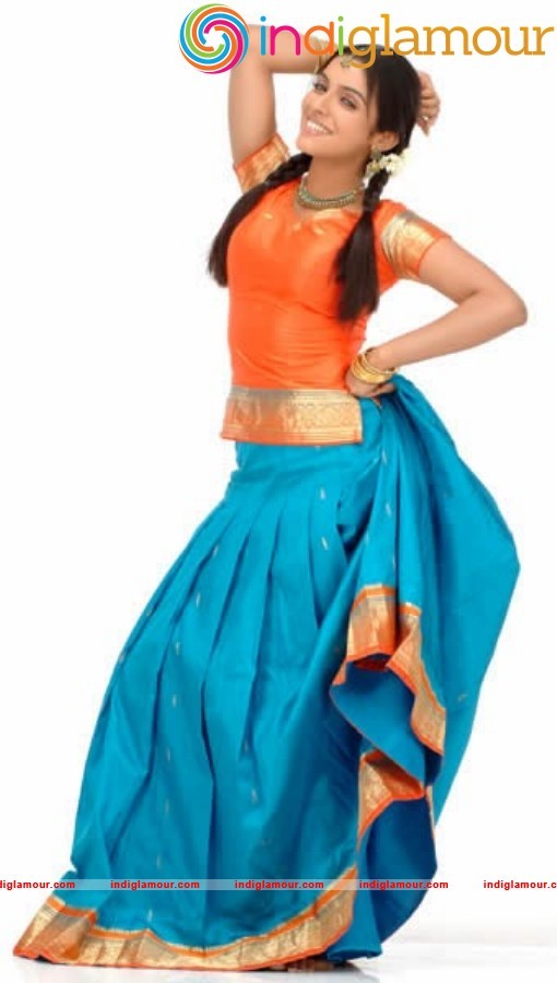 Asin Actress hd photo