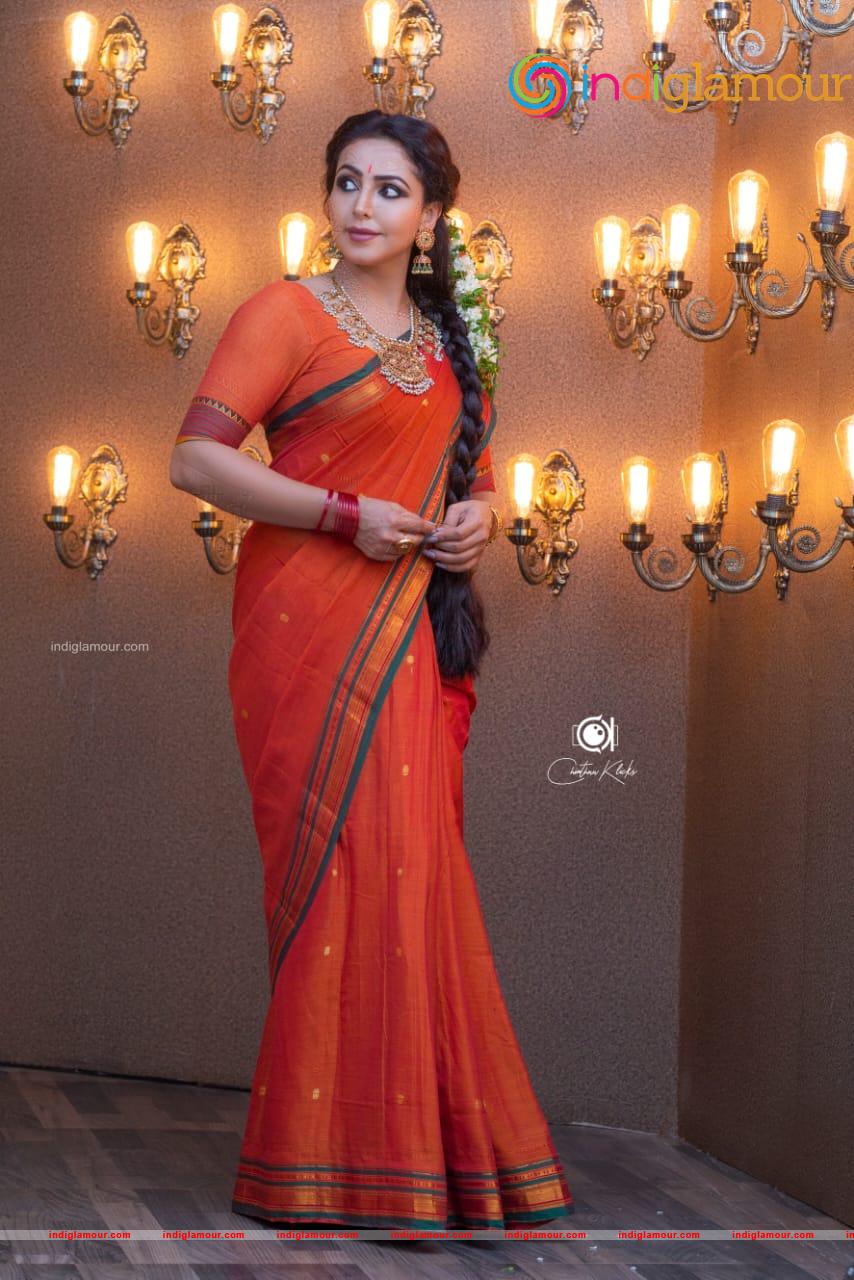Nandini Rai Actress hd photo