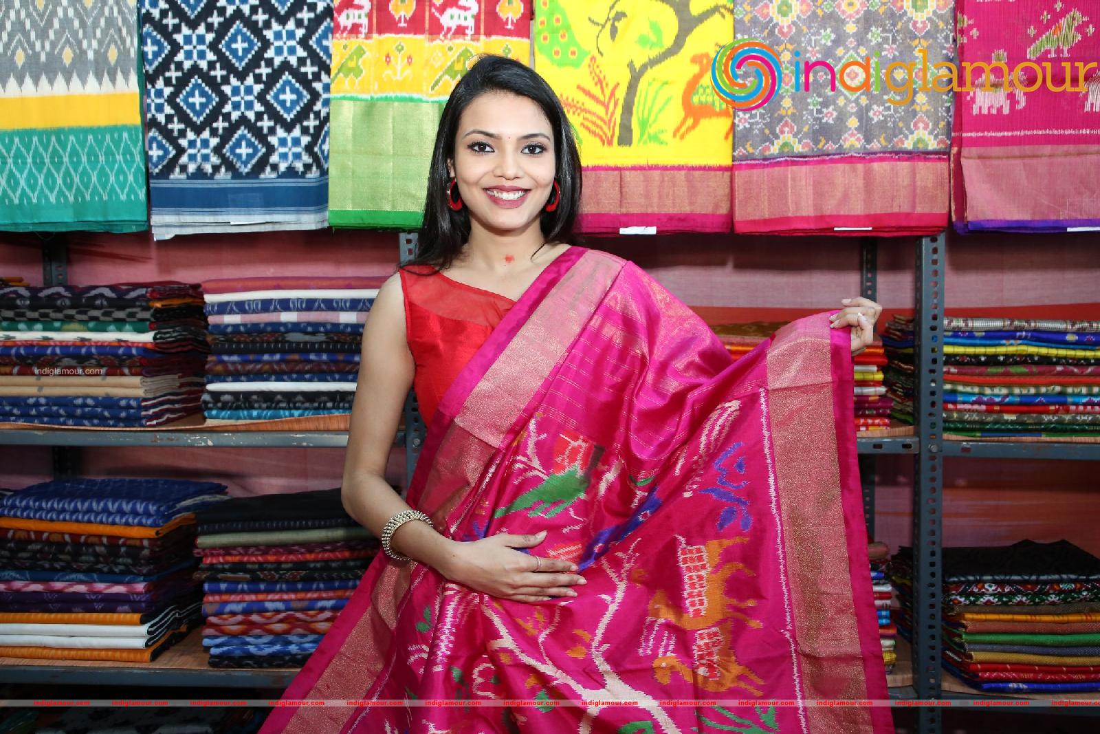 Sahithi Jadi Actress hd photo