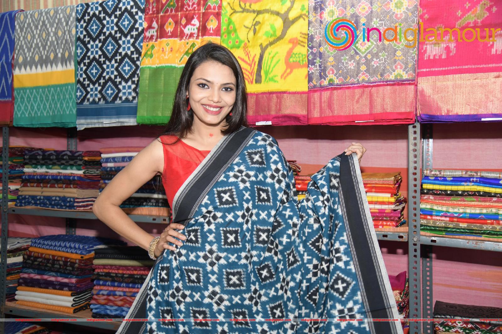 Sahithi Jadi Actress hd photo