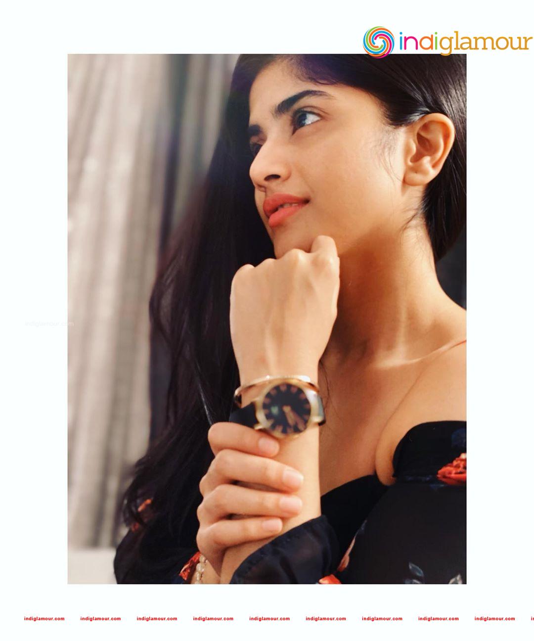 Megha Akash Actress hd photo