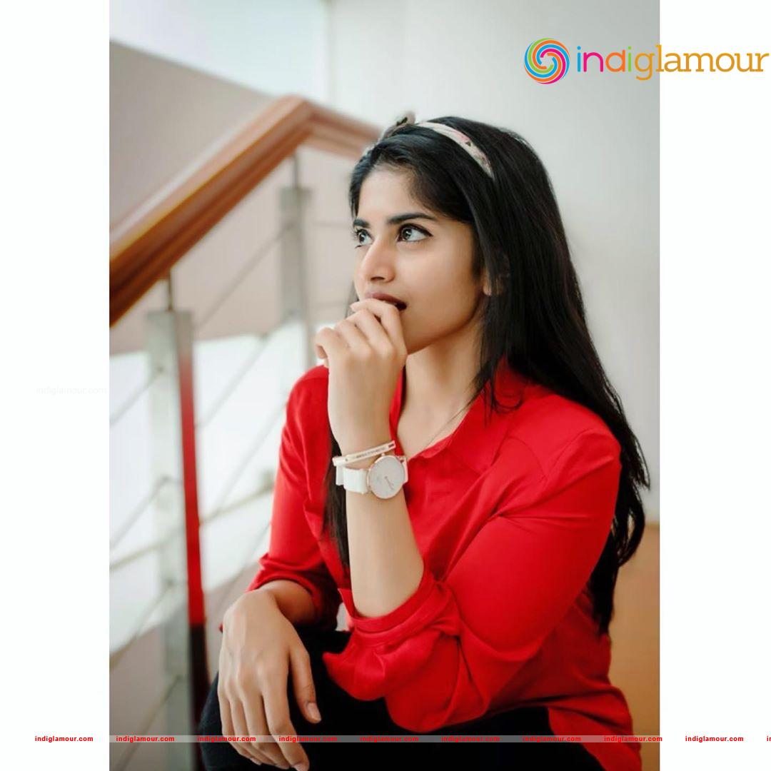 Megha Akash Actress hd photo