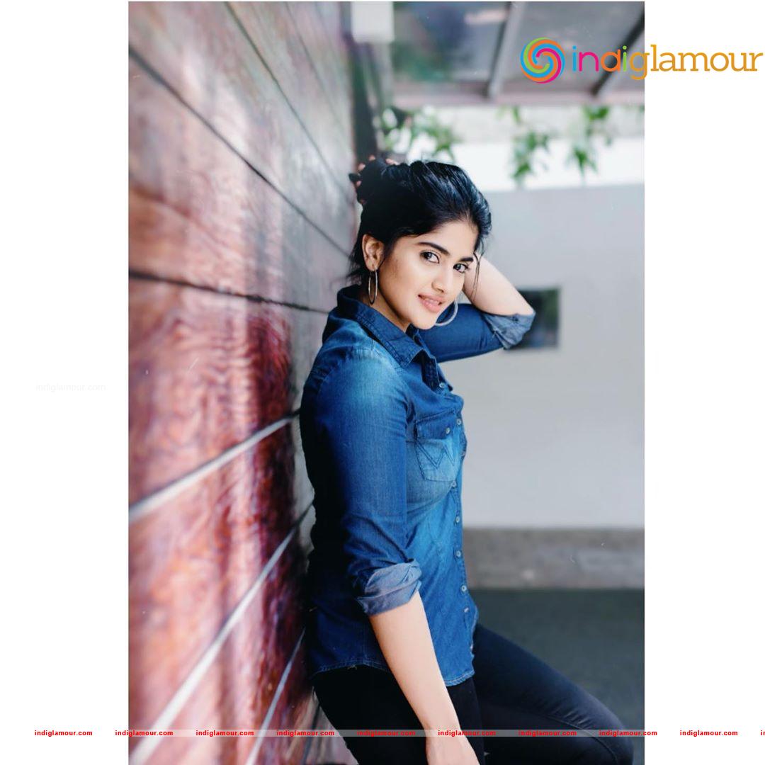 Megha Akash Actress hd photo