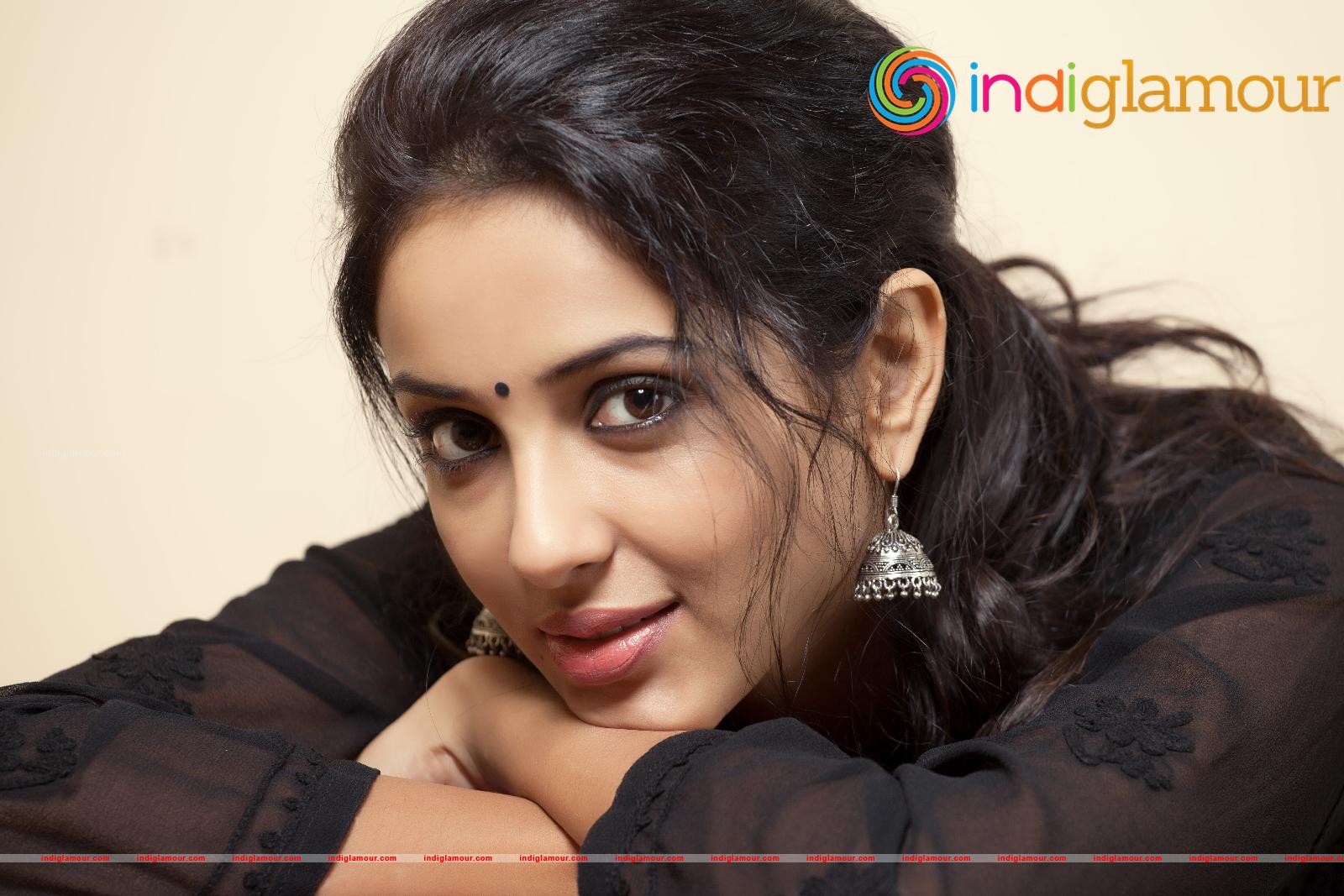 Riya Suman Actress hd photo