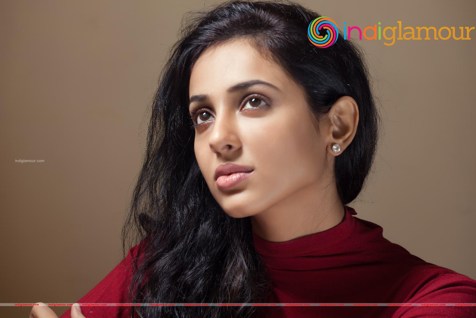 Riya Suman Actress hd photo