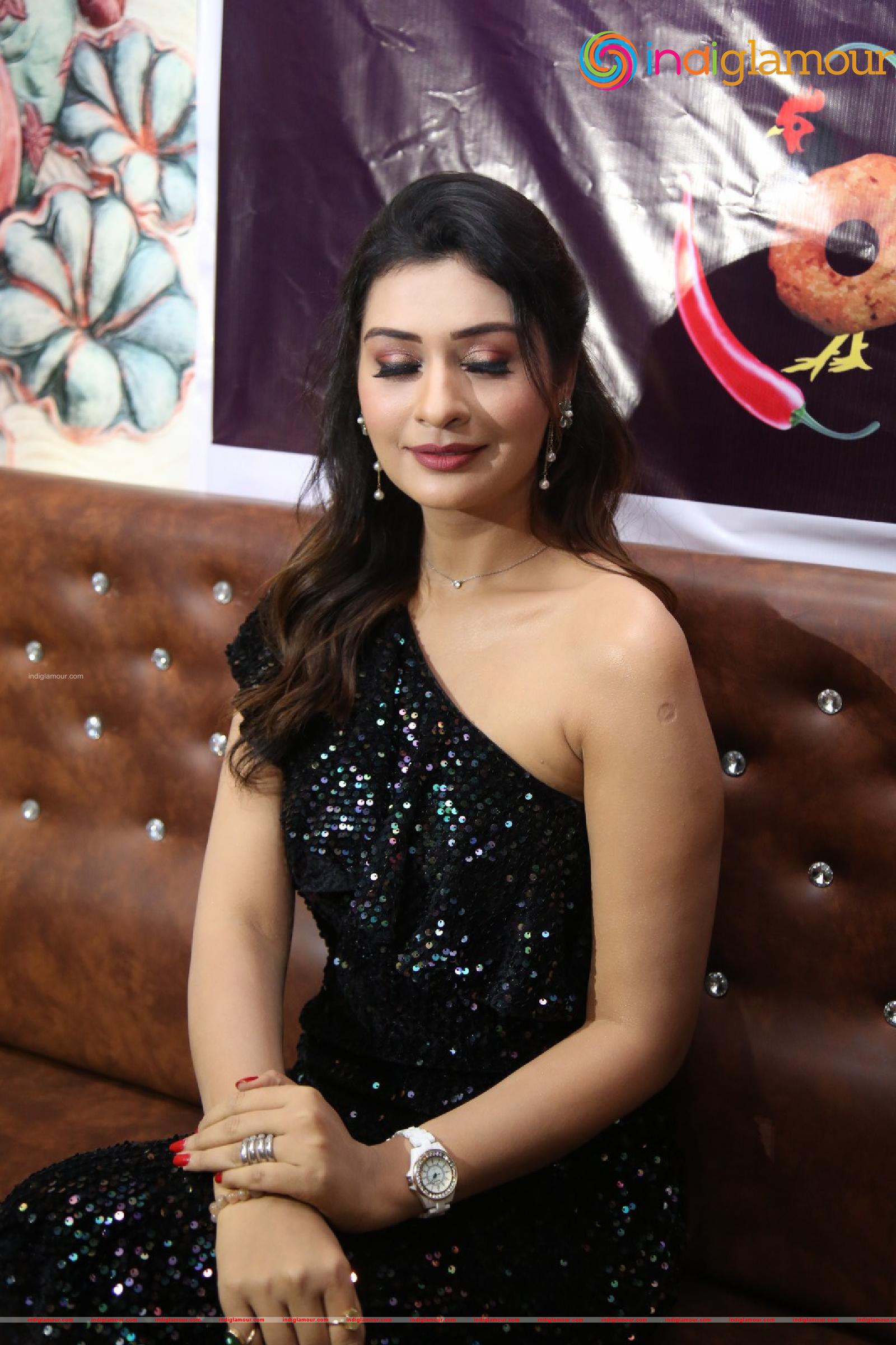 Payal Rajput Actress hd photo
