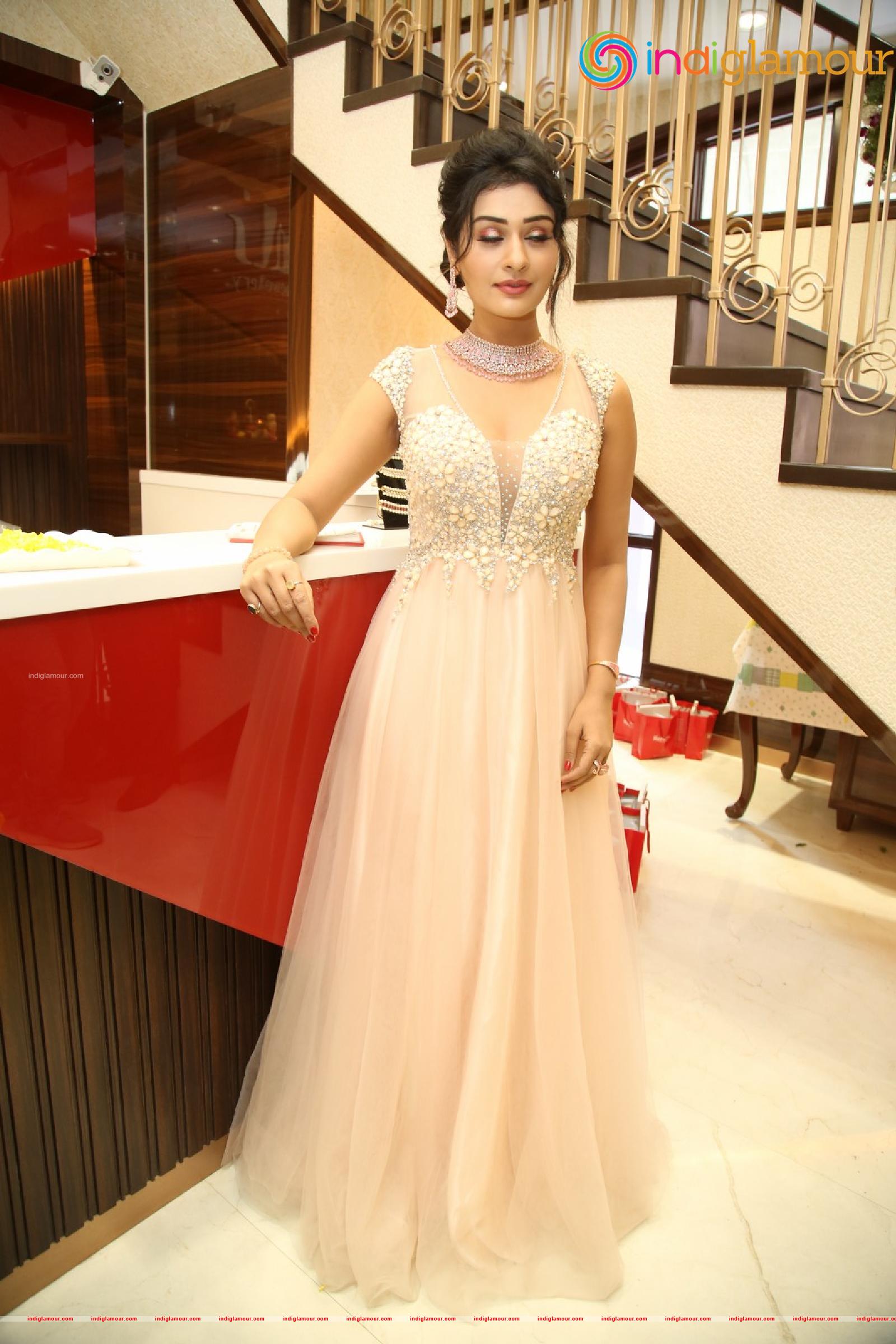 Payal Rajput Actress hd photo