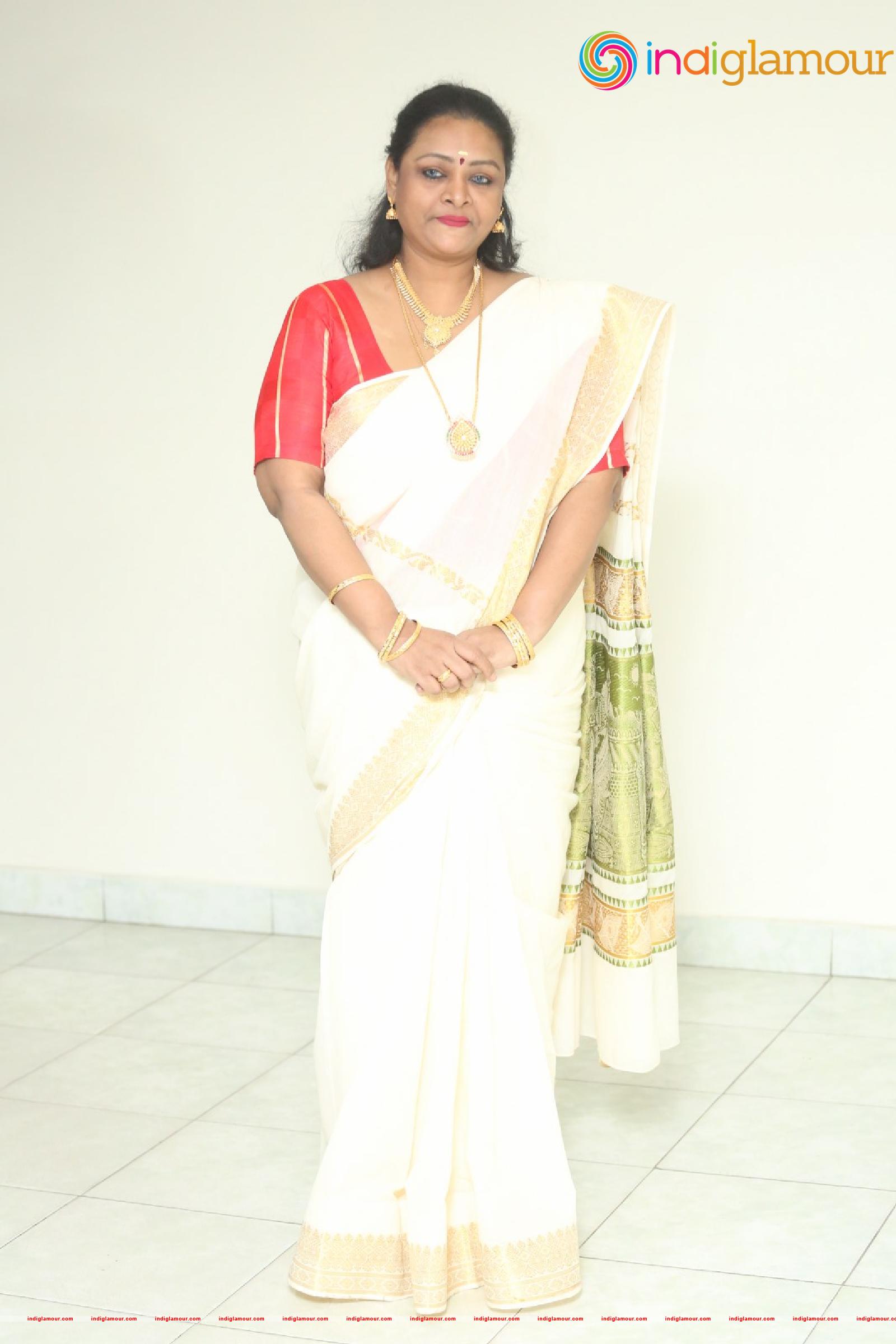 Shakeela Actress hd photo