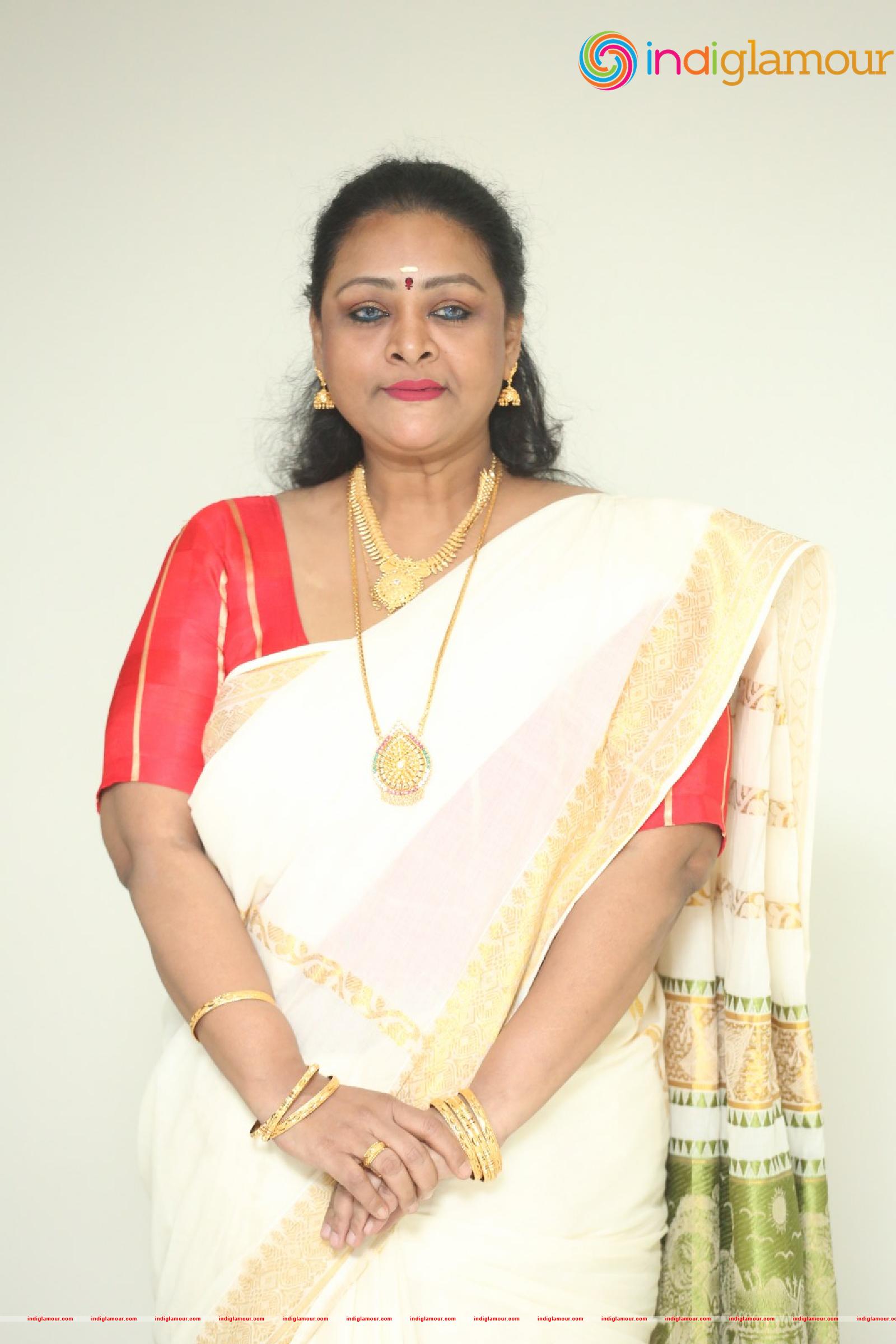 Shakeela Actress hd photo