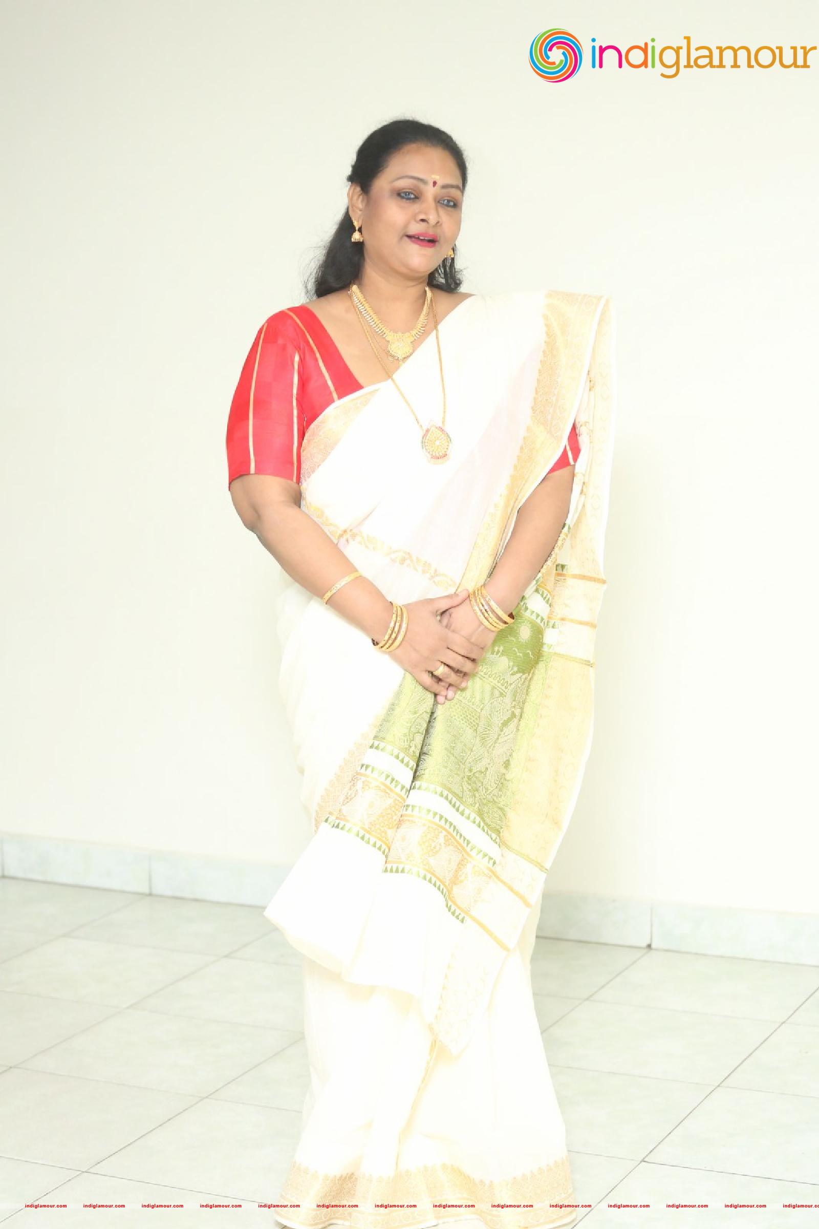 Shakeela Actress hd photo
