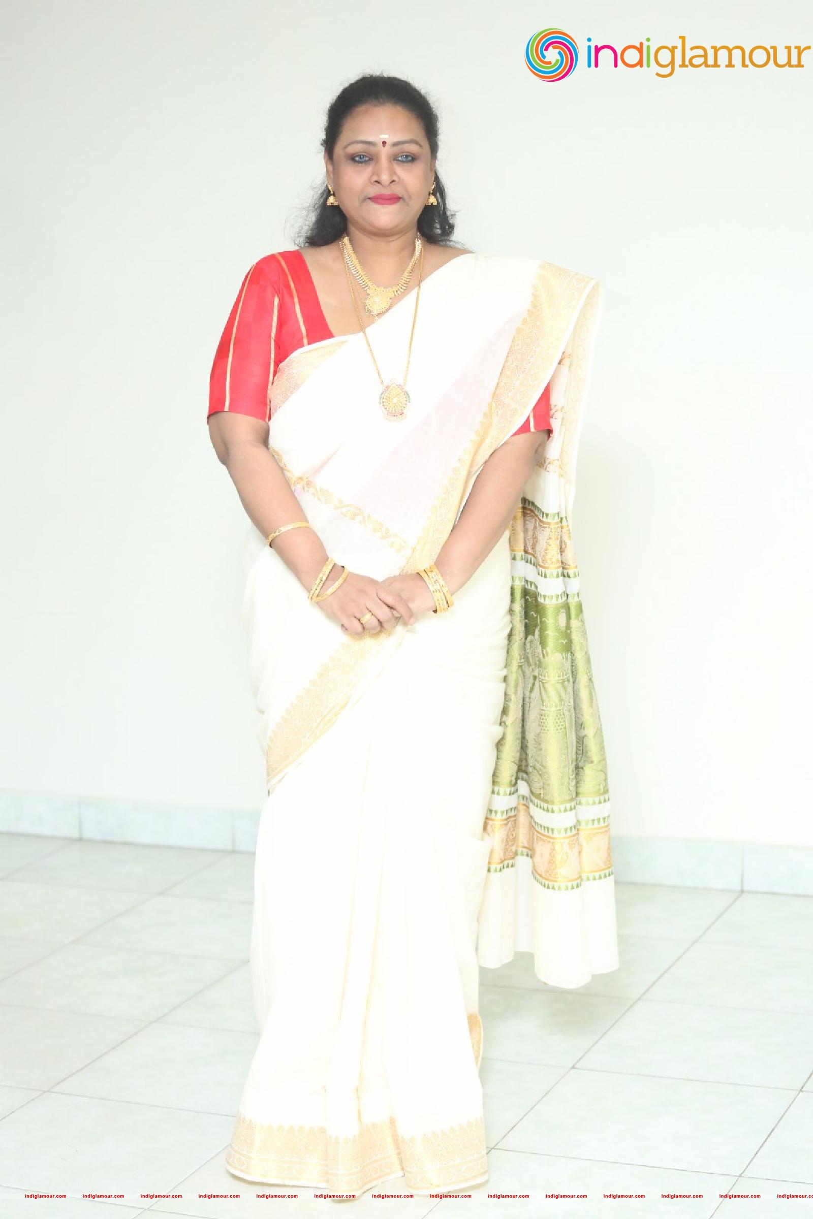 Shakeela Actress hd photo