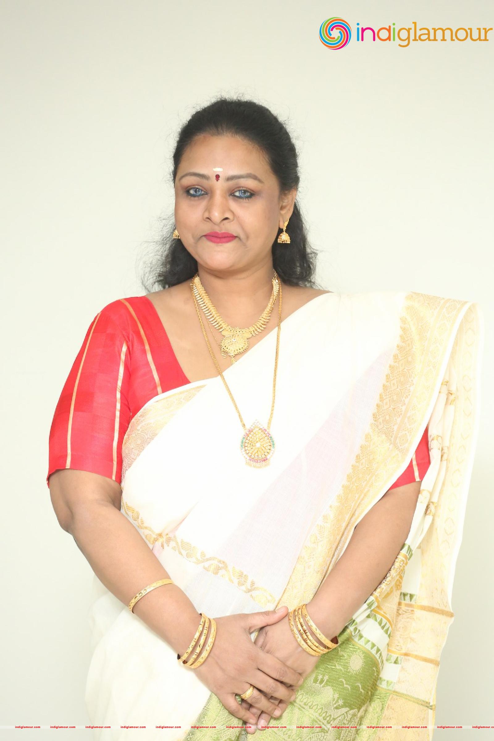Shakeela Actress hd photo