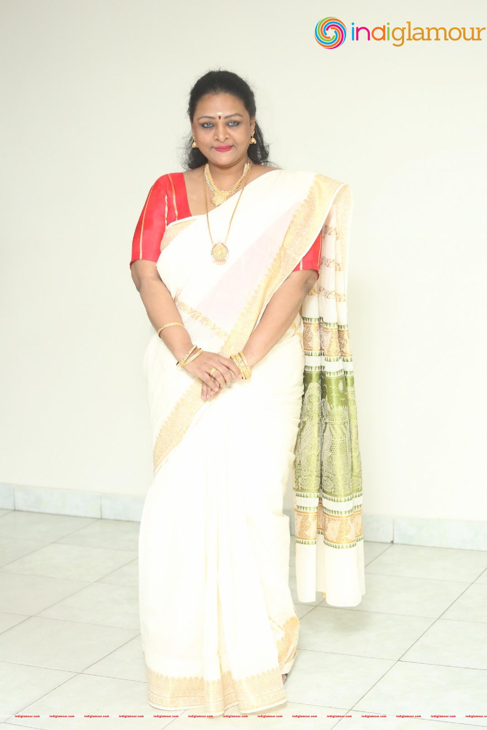 Shakeela Actress hd photo
