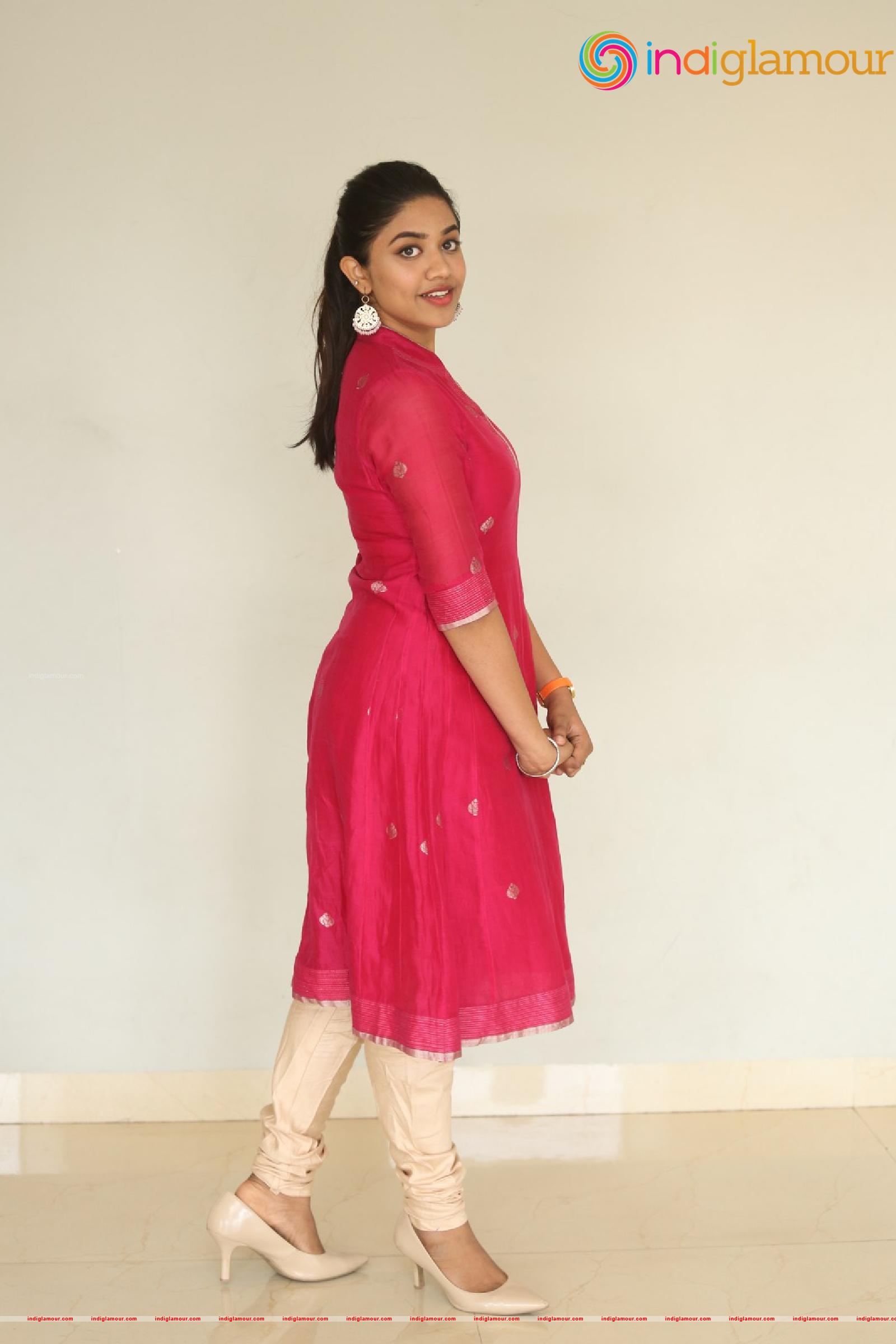 Malavika Satheesan Actress hd photo