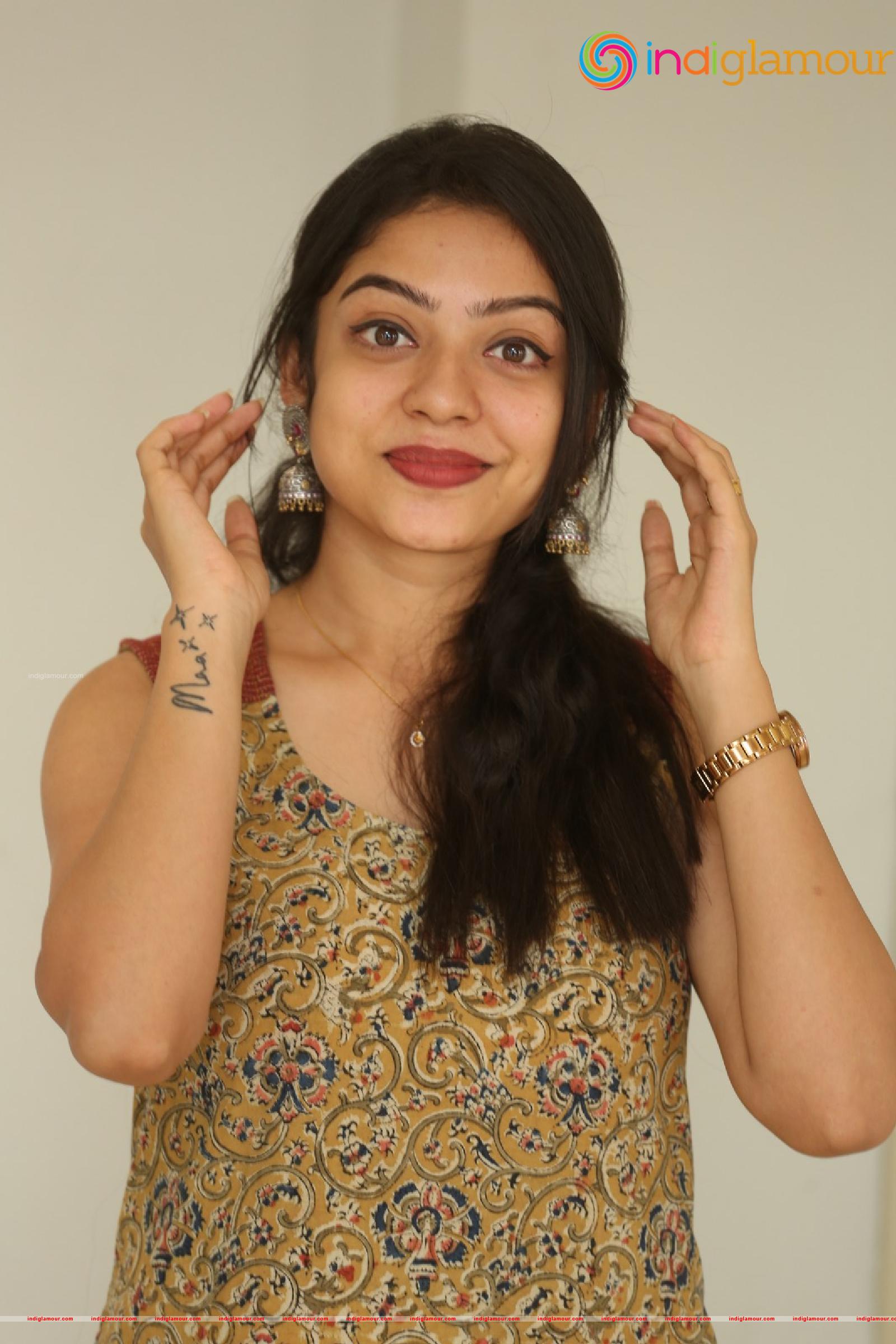 Varsha Bollamma Actress hd photo