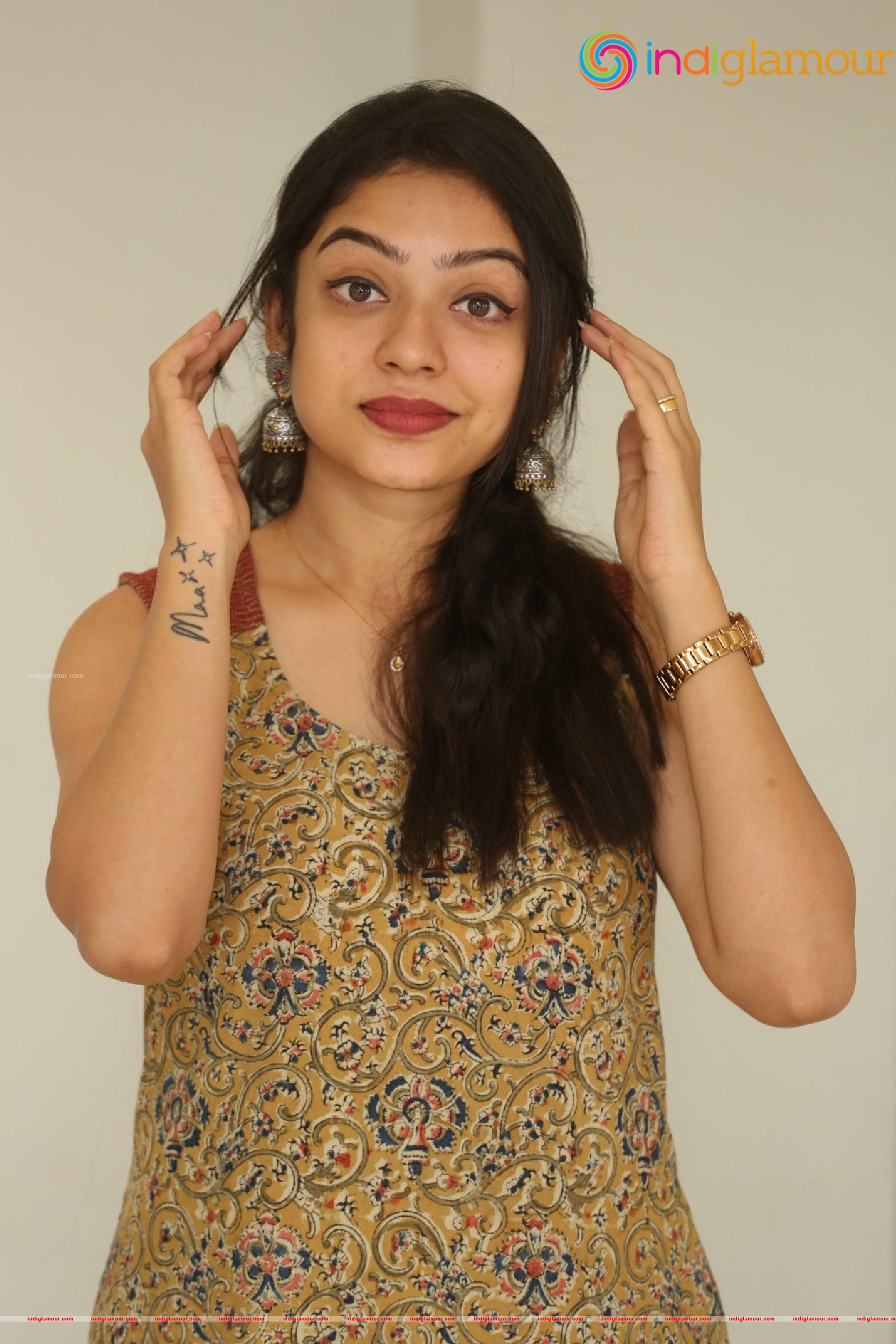 Varsha Bollamma Actress hd photo