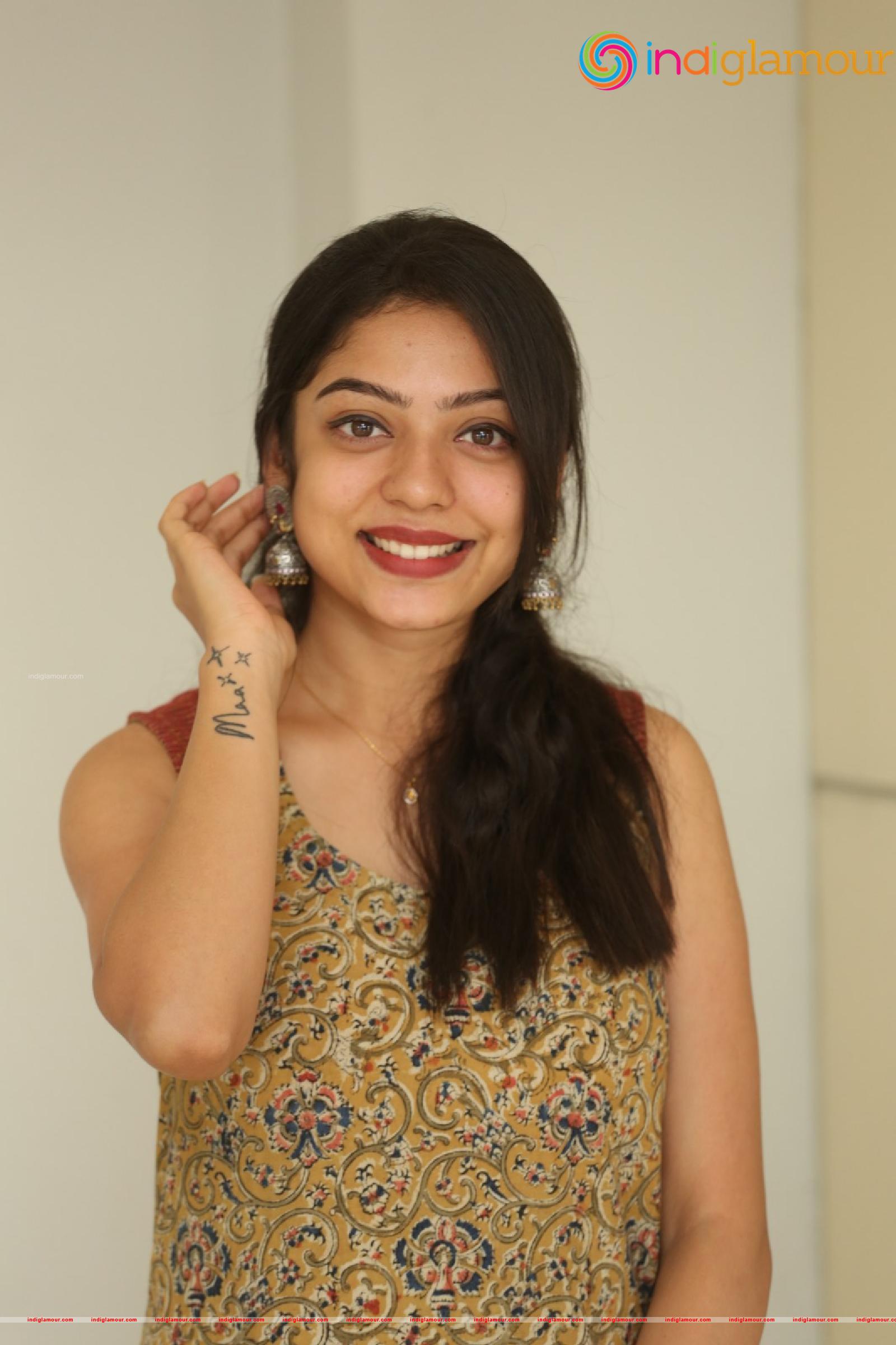 Varsha Bollamma Actress hd photo
