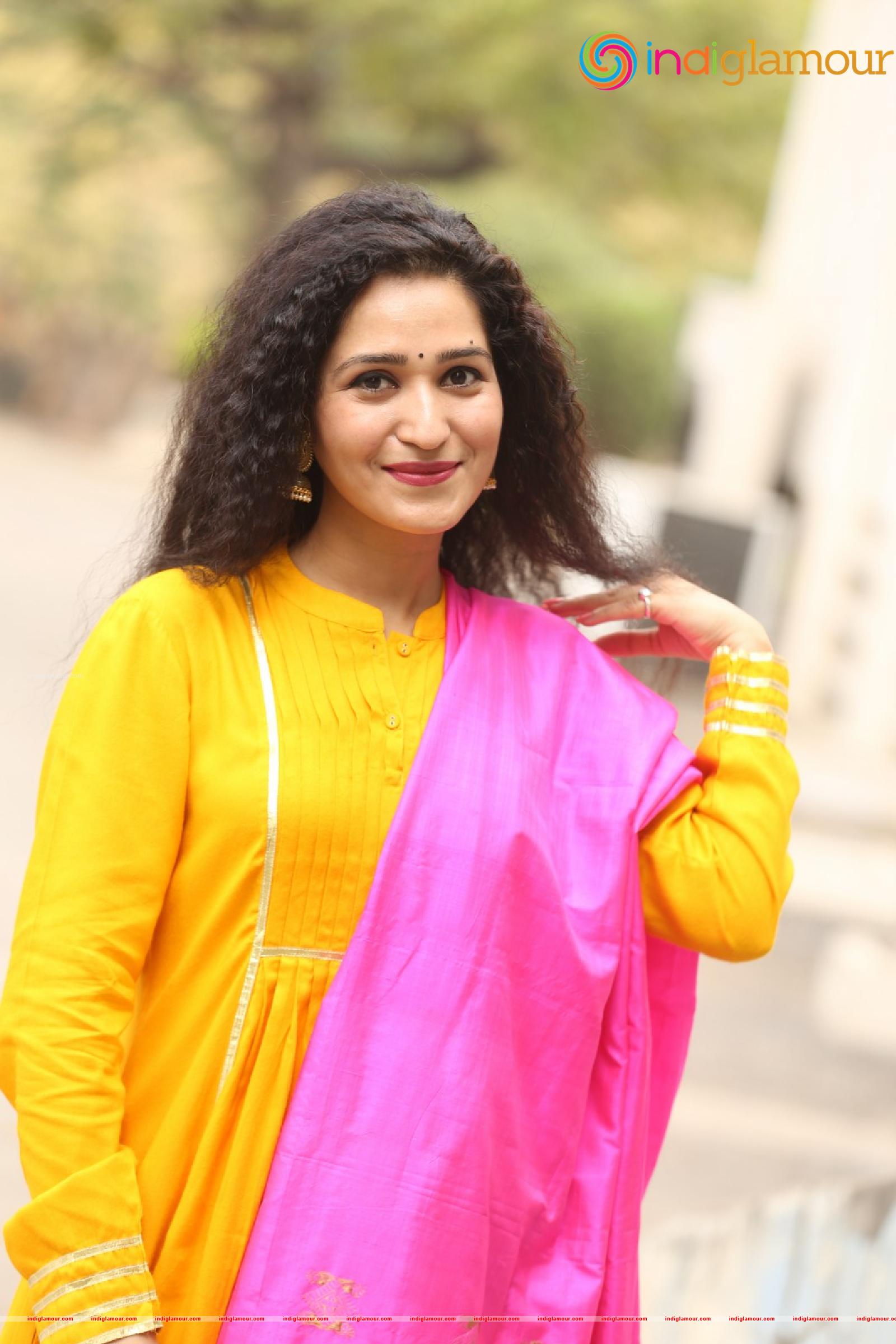 Garima Singh Actress hd photo