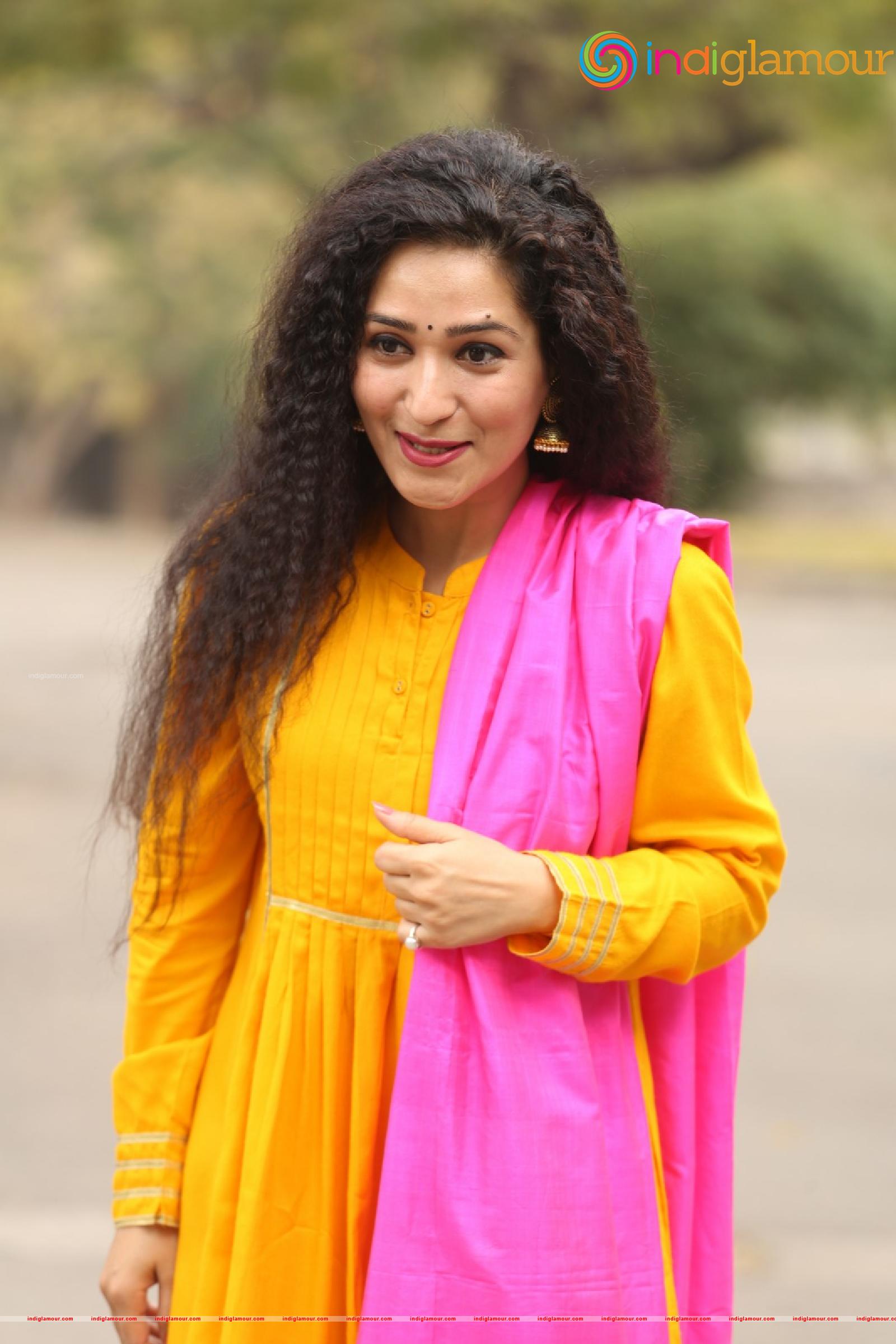 Garima Singh Actress hd photo
