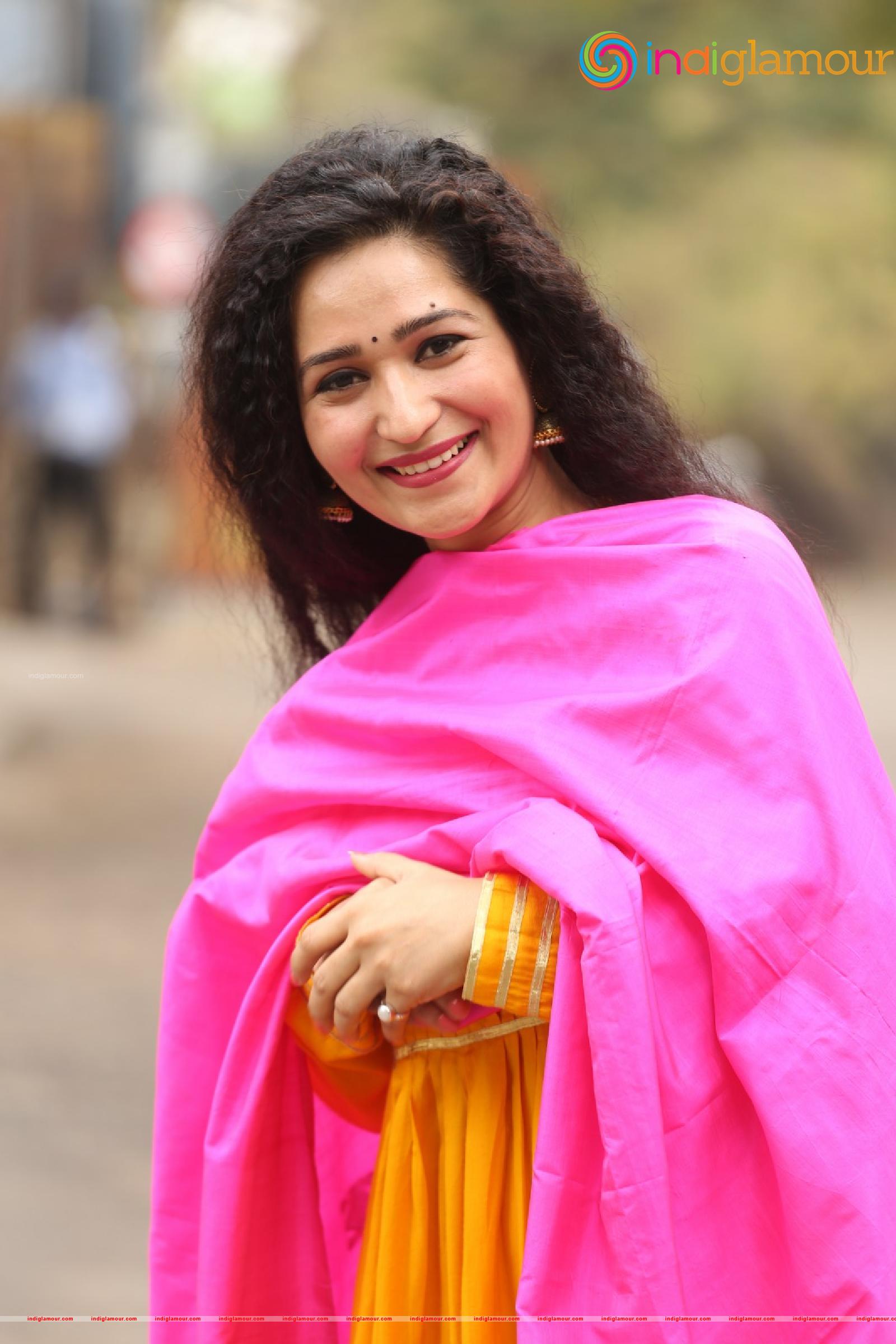 Garima Singh Actress hd photo