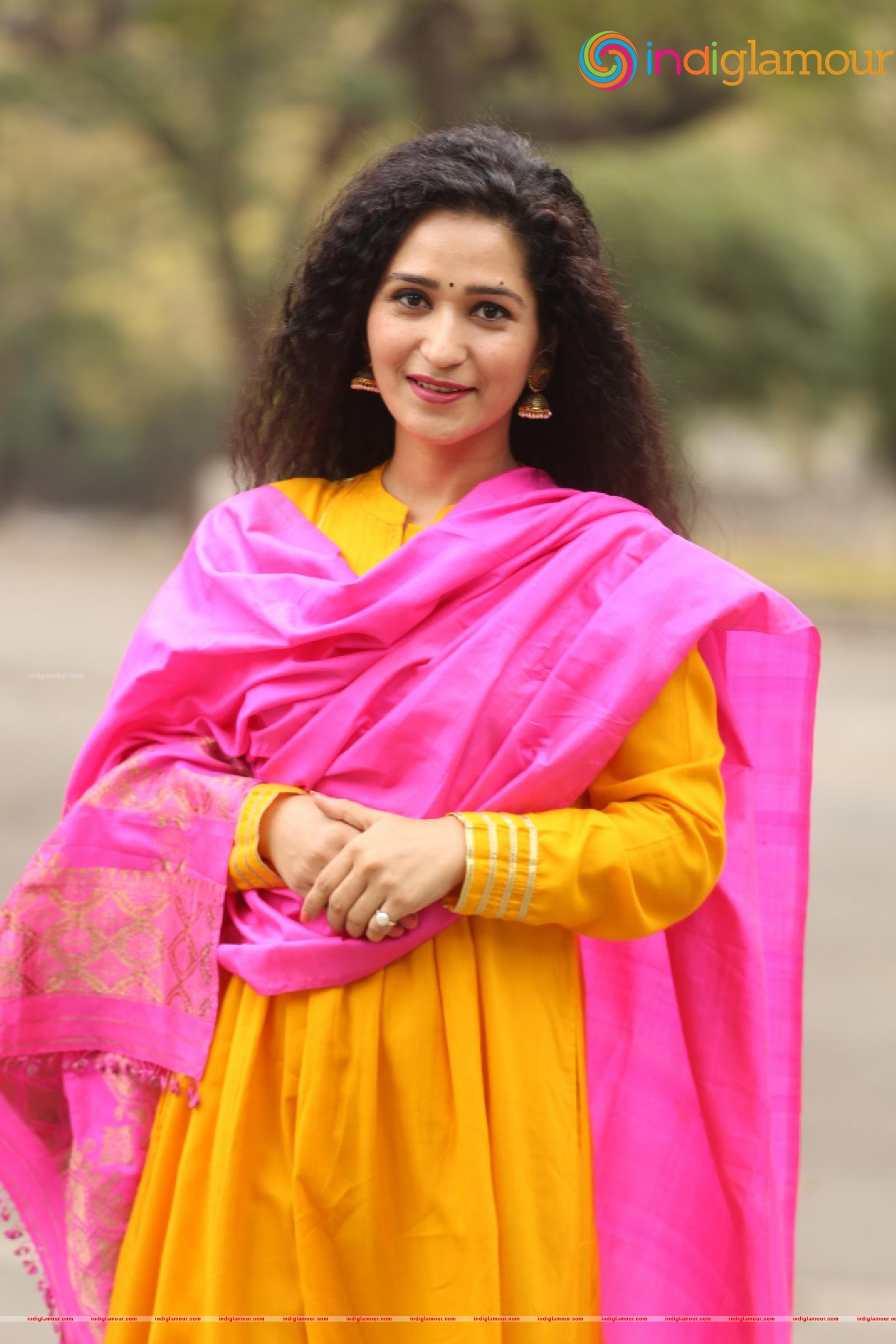 Garima Singh Actress hd photo