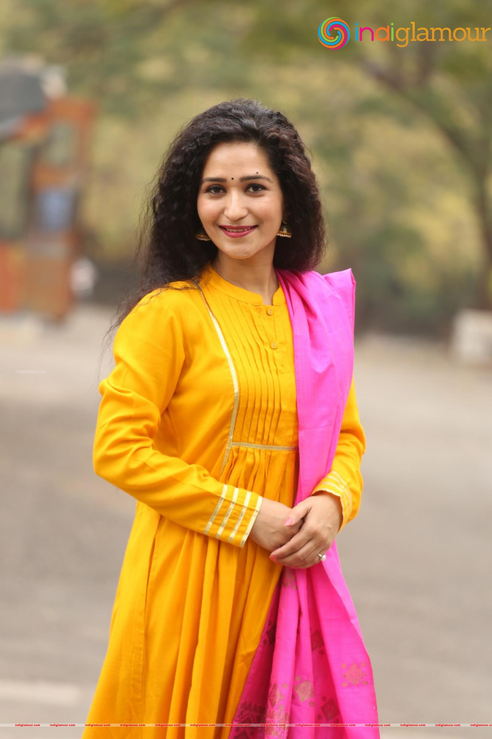 Garima Singh Actress hd photo