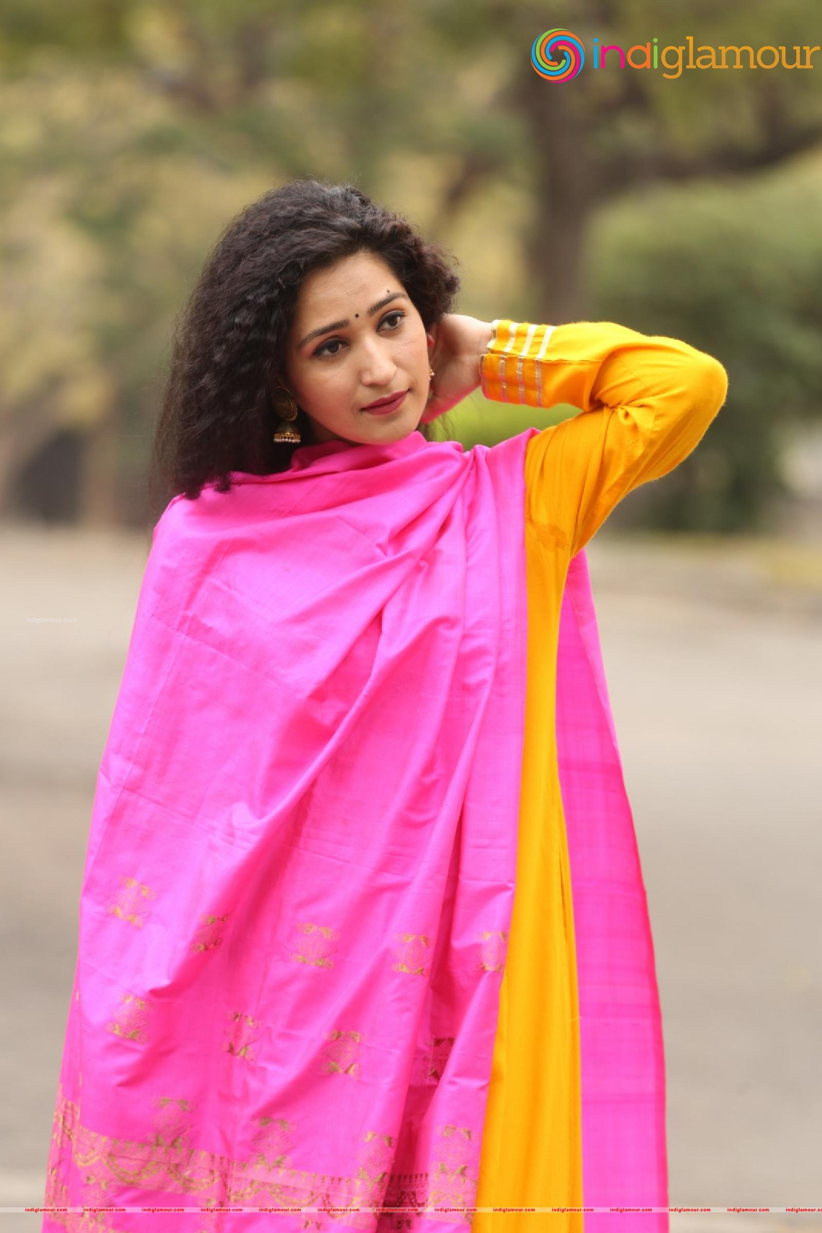 Garima Singh Actress hd photo