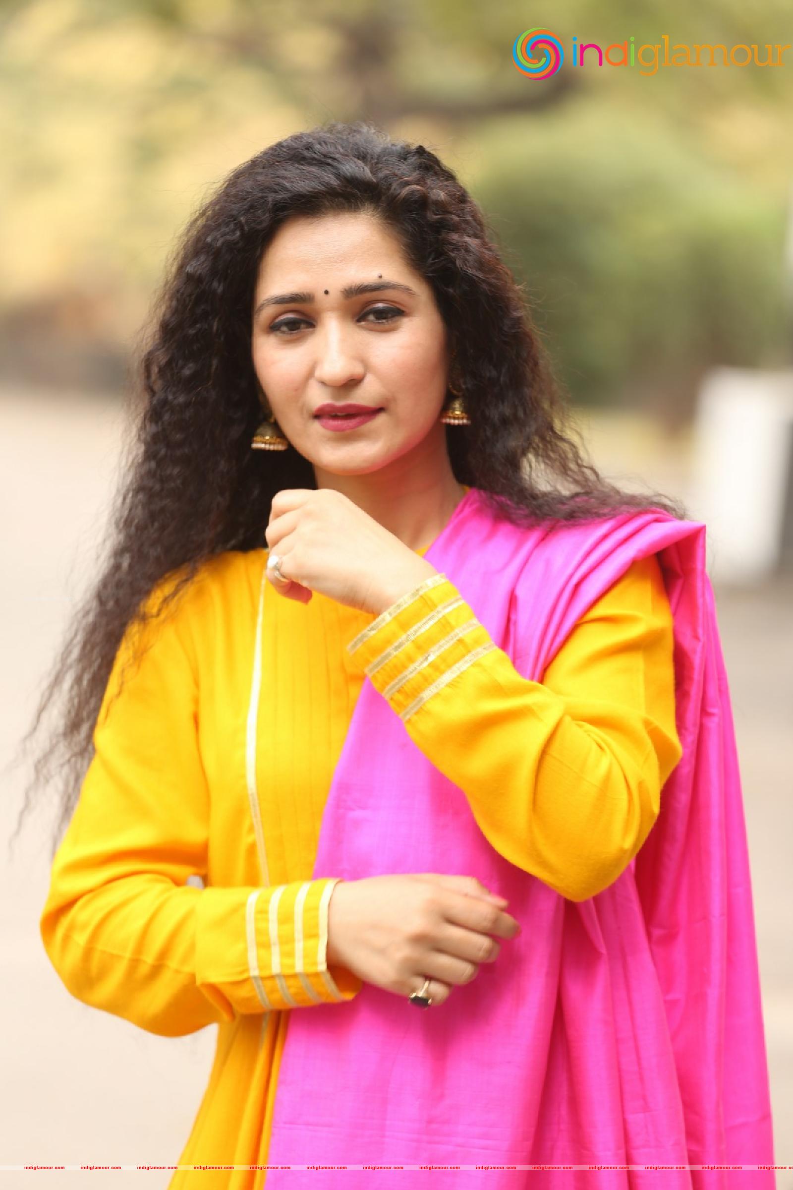 Garima Singh Actress hd photo