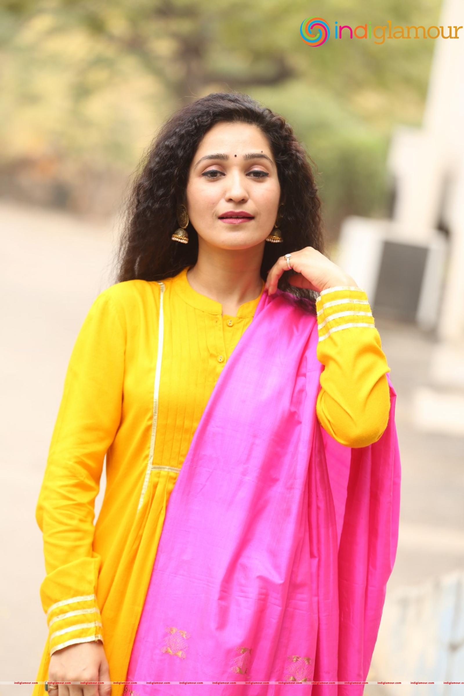 Garima Singh Actress hd photo