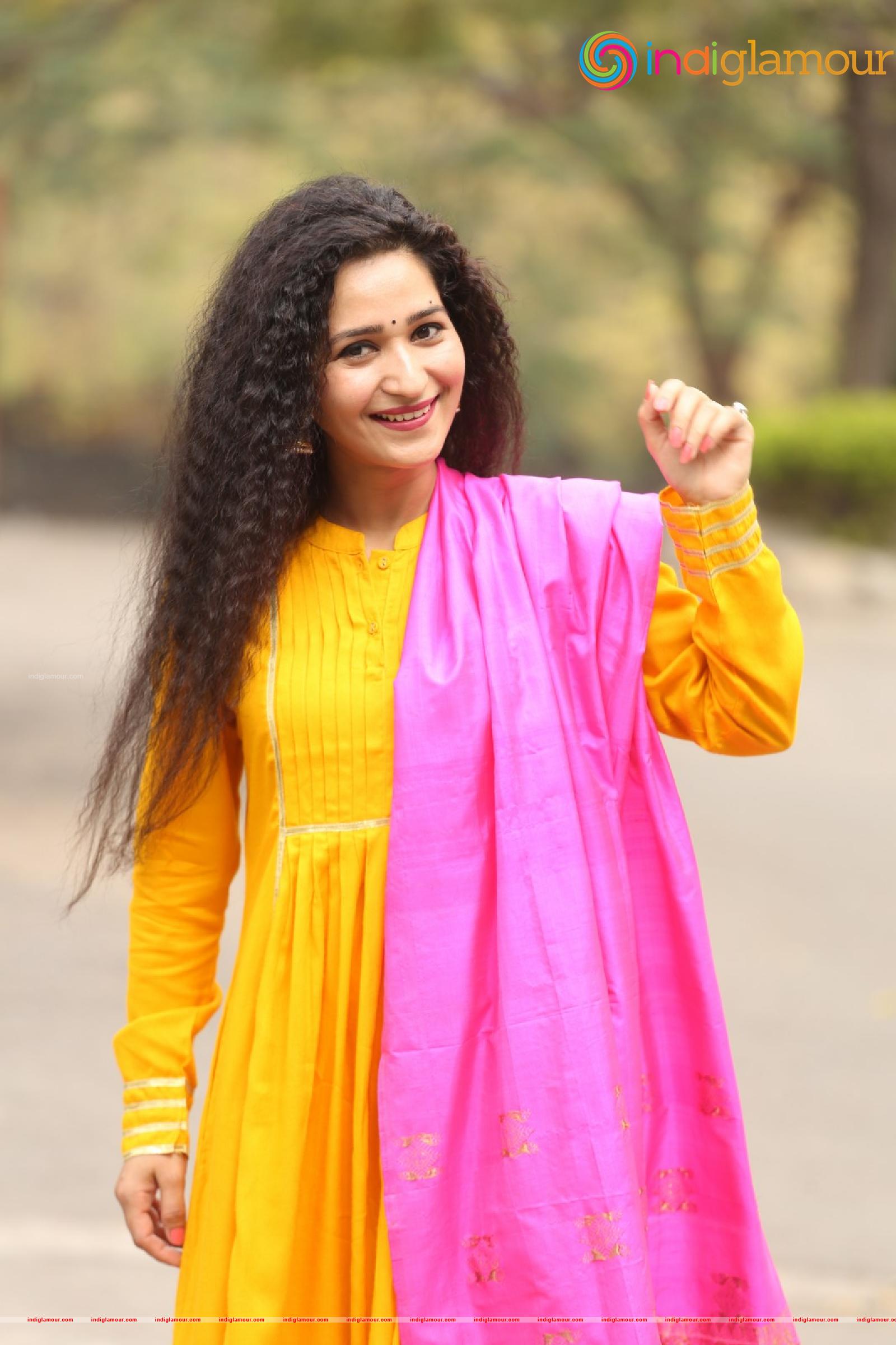 Garima Singh Actress hd photo