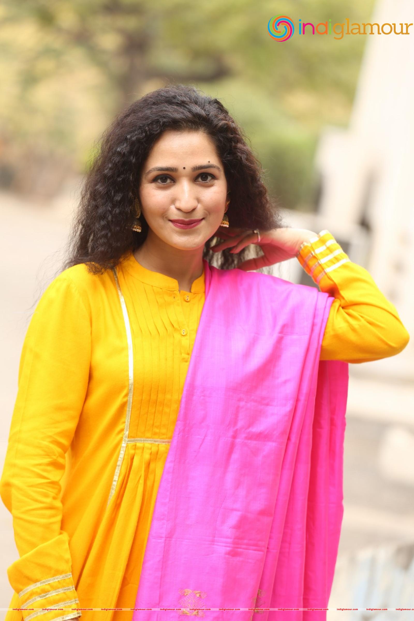 Garima Singh Actress hd photo