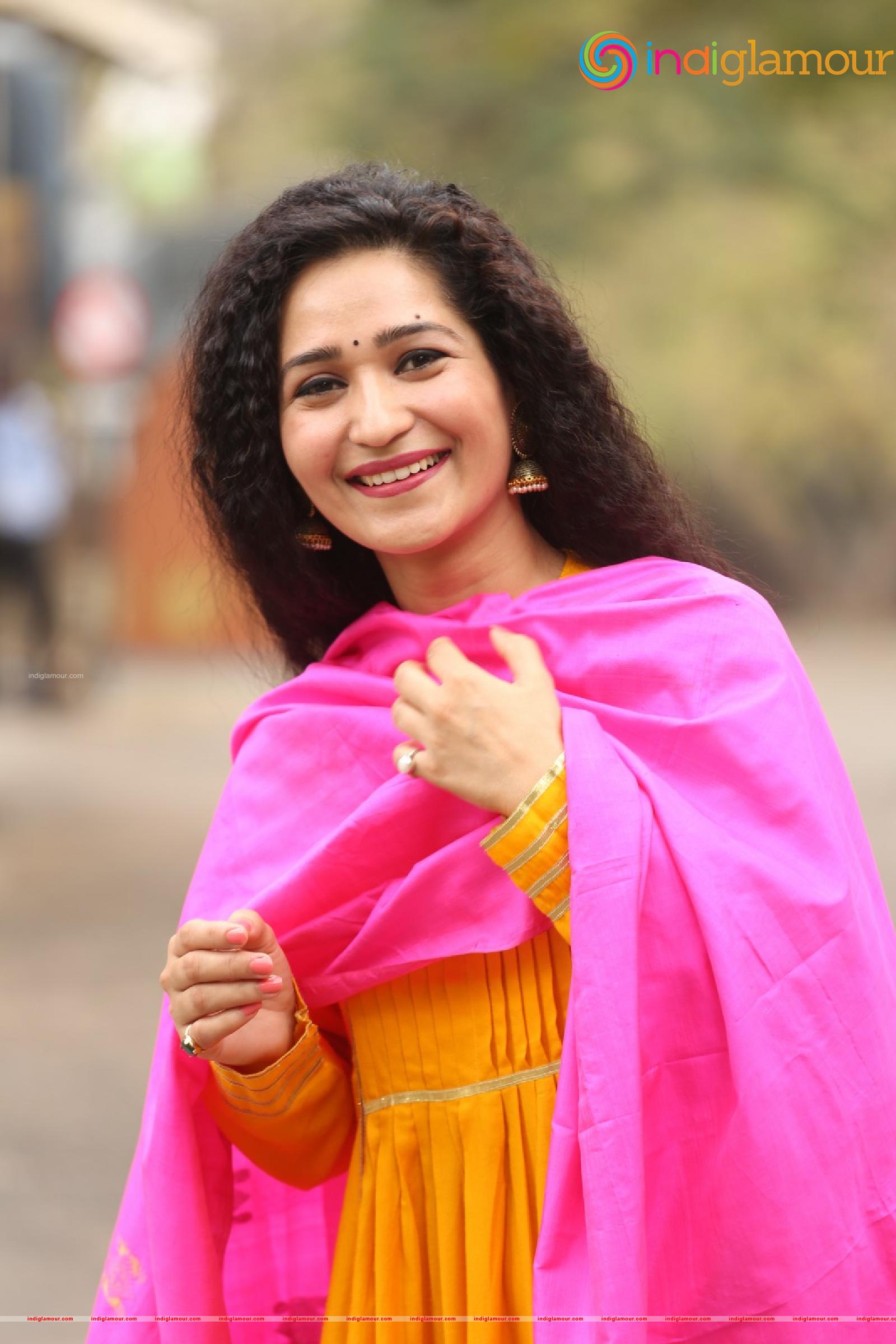 Garima Singh Actress hd photo