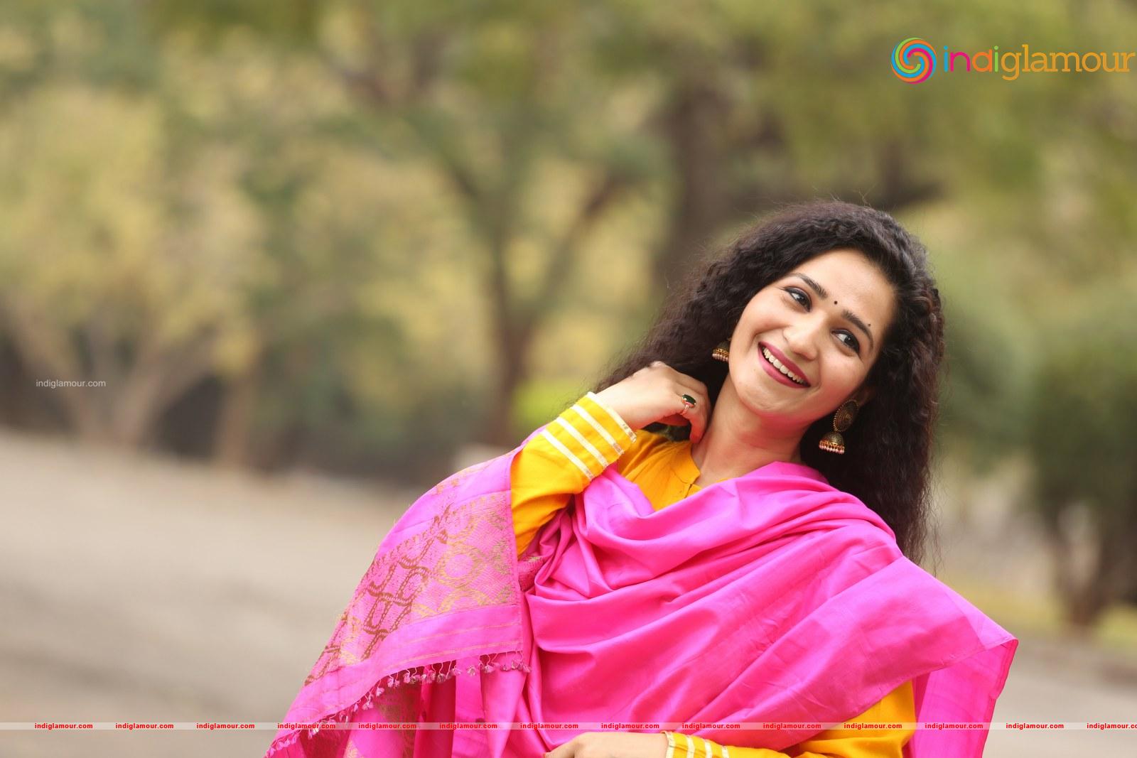 Garima Singh Actress hd photo