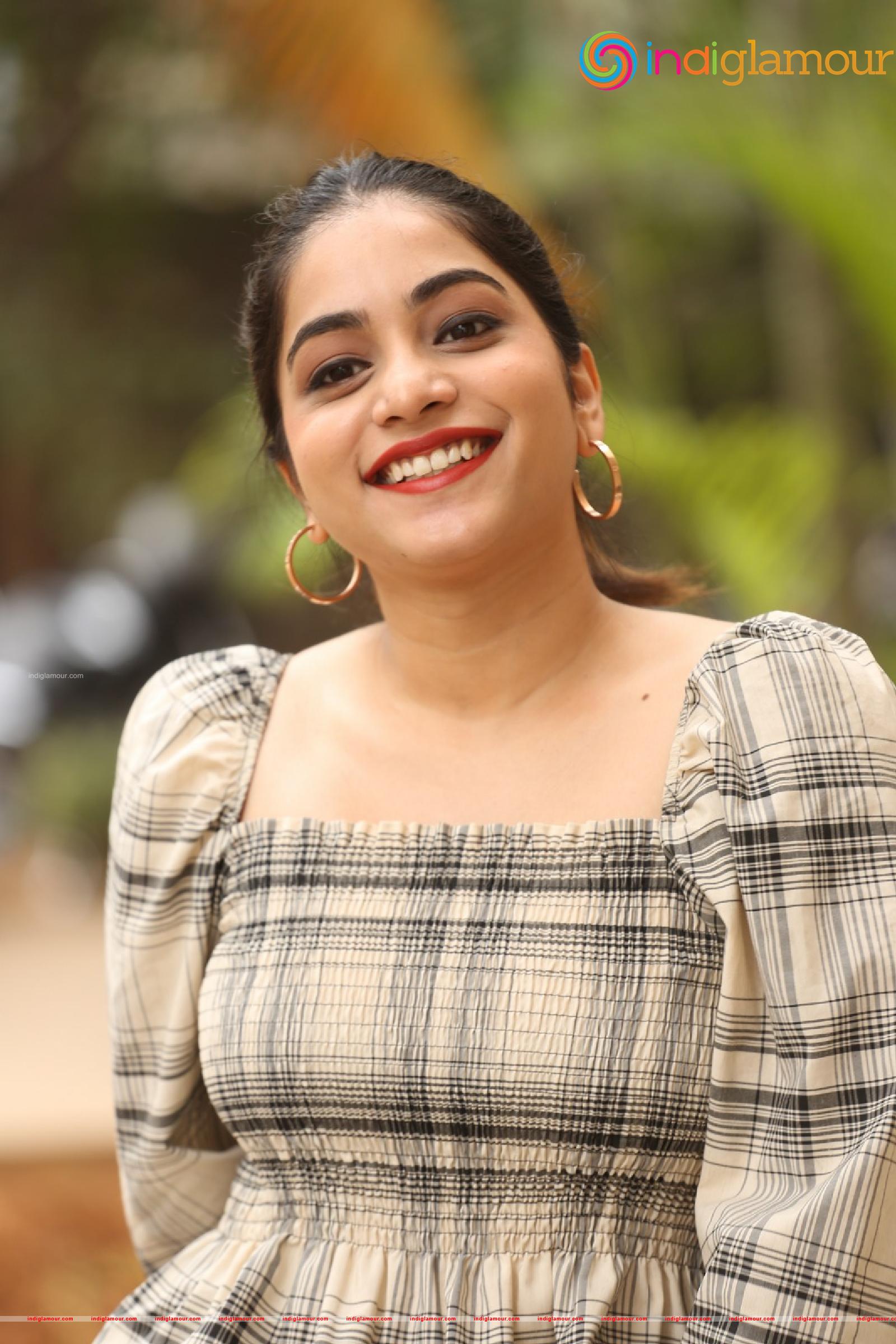 Punarnavi Bhupalam Actress hd photo