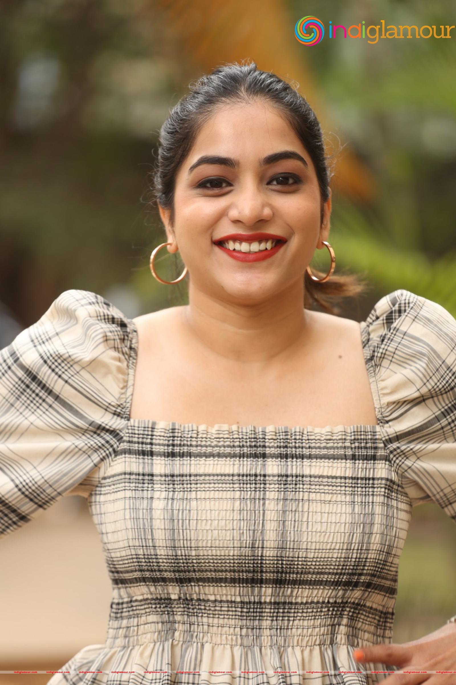 Punarnavi Bhupalam Actress hd photo